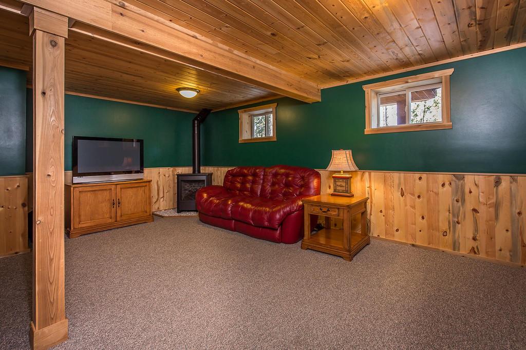 37258 Yaak River Road Property Photo 23
