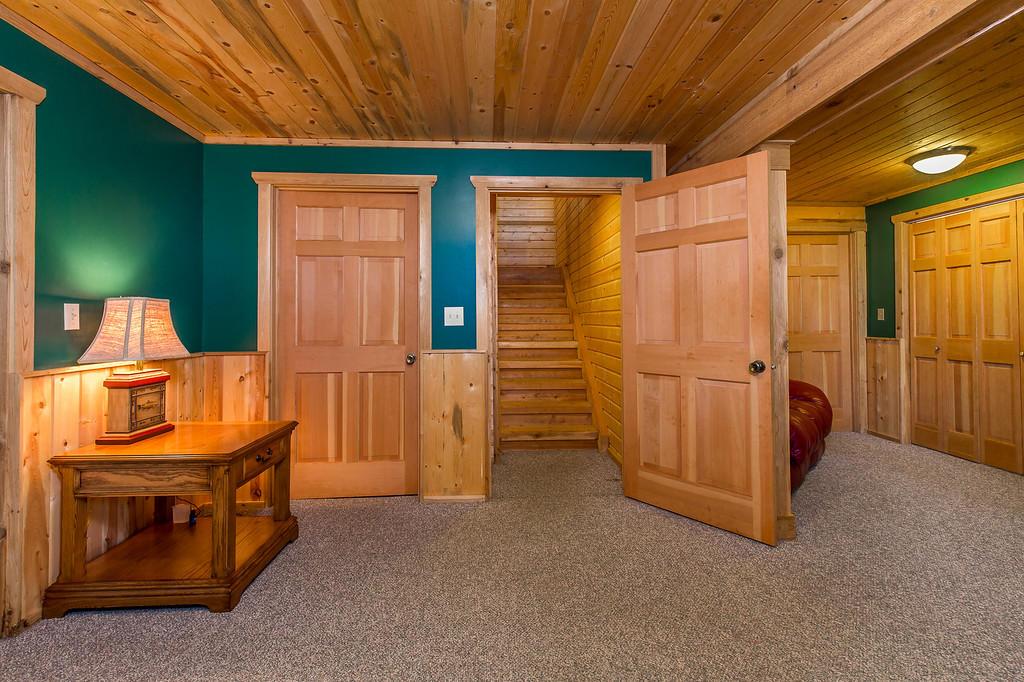 37258 Yaak River Road Property Photo 25