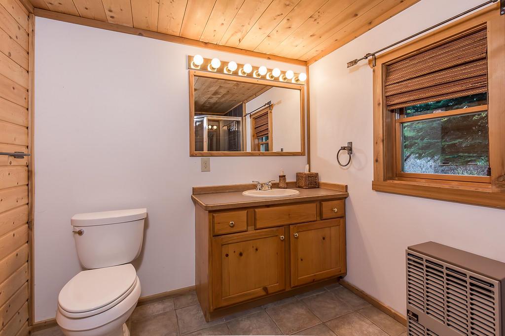 37258 Yaak River Road Property Photo 35
