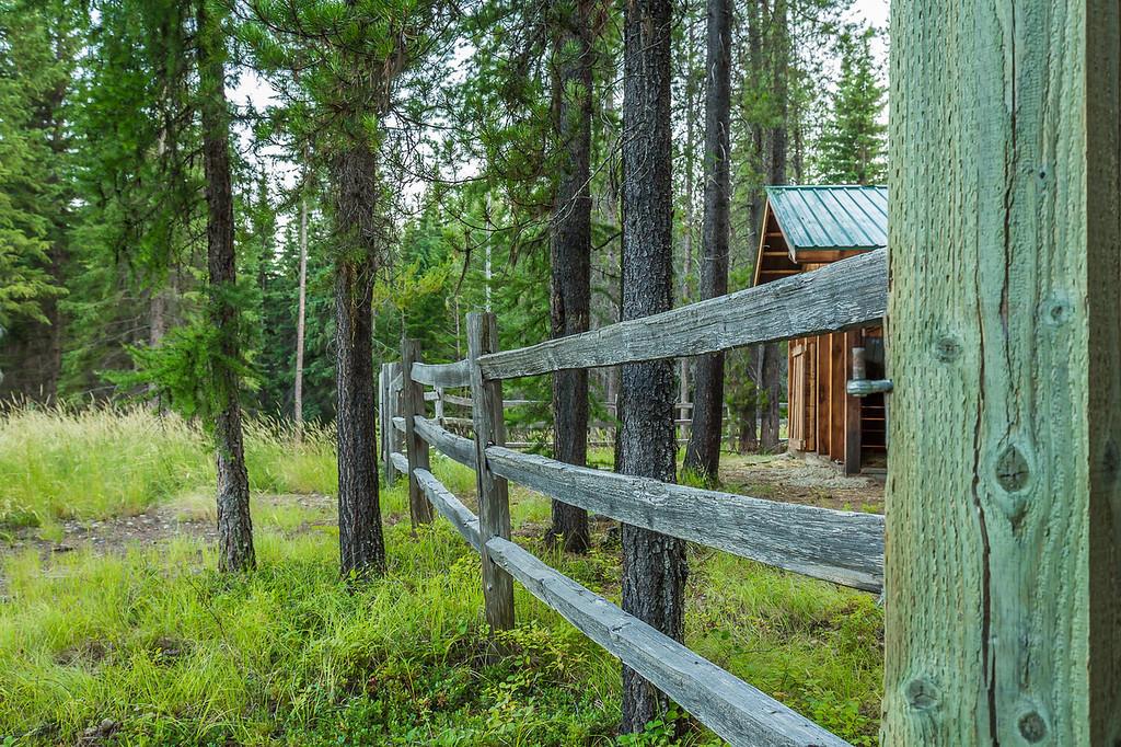 37258 Yaak River Road Property Photo 52