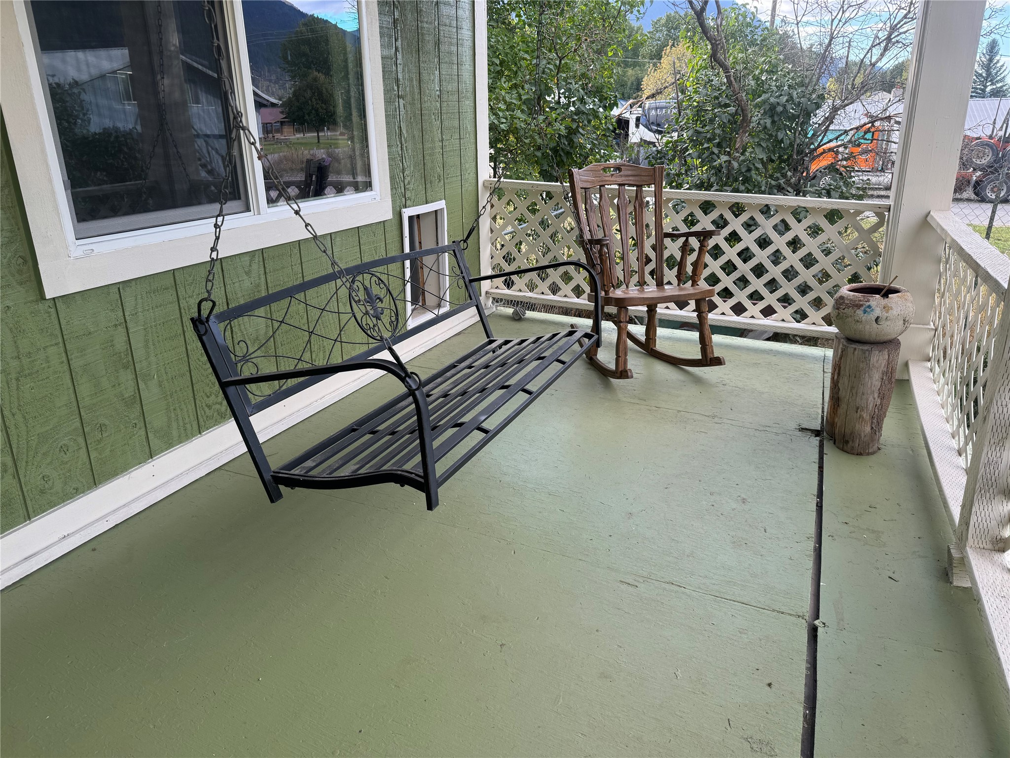610 Noxon Avenue Property Photo 5