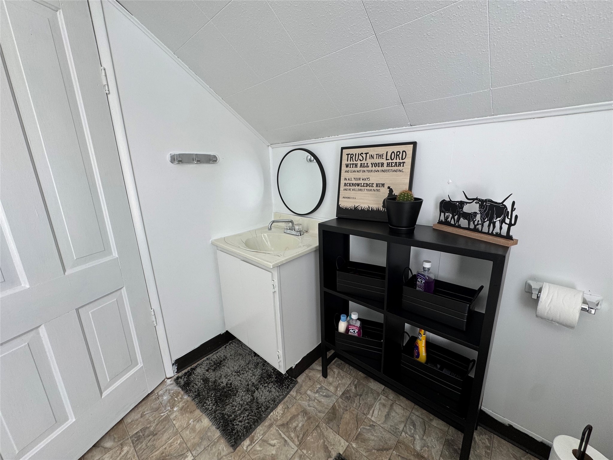 610 Noxon Avenue Property Photo 41