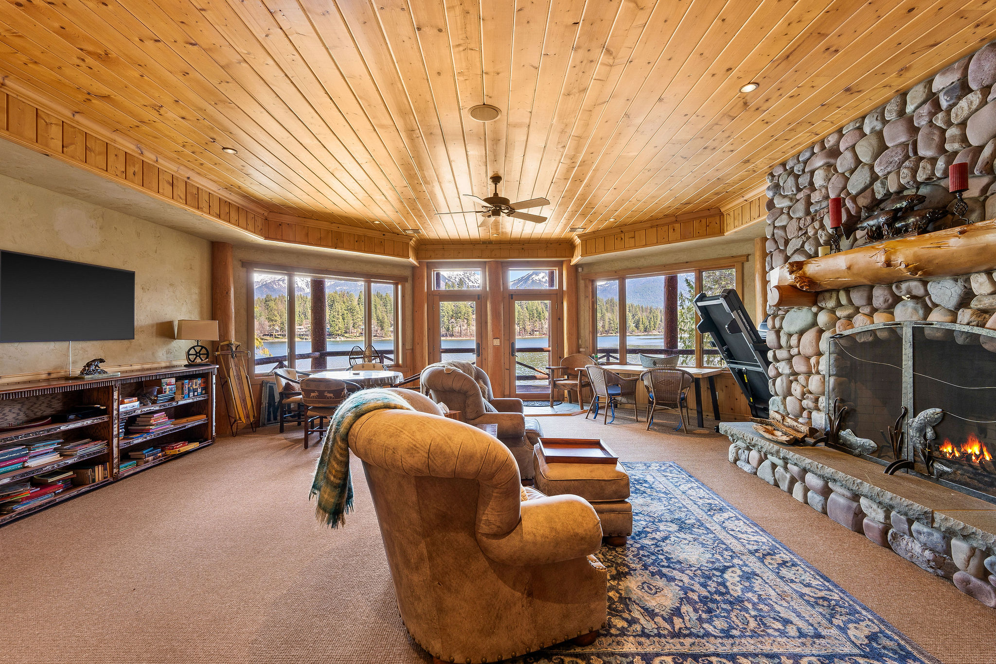 14335 Rainbow Drive Property Photo 47