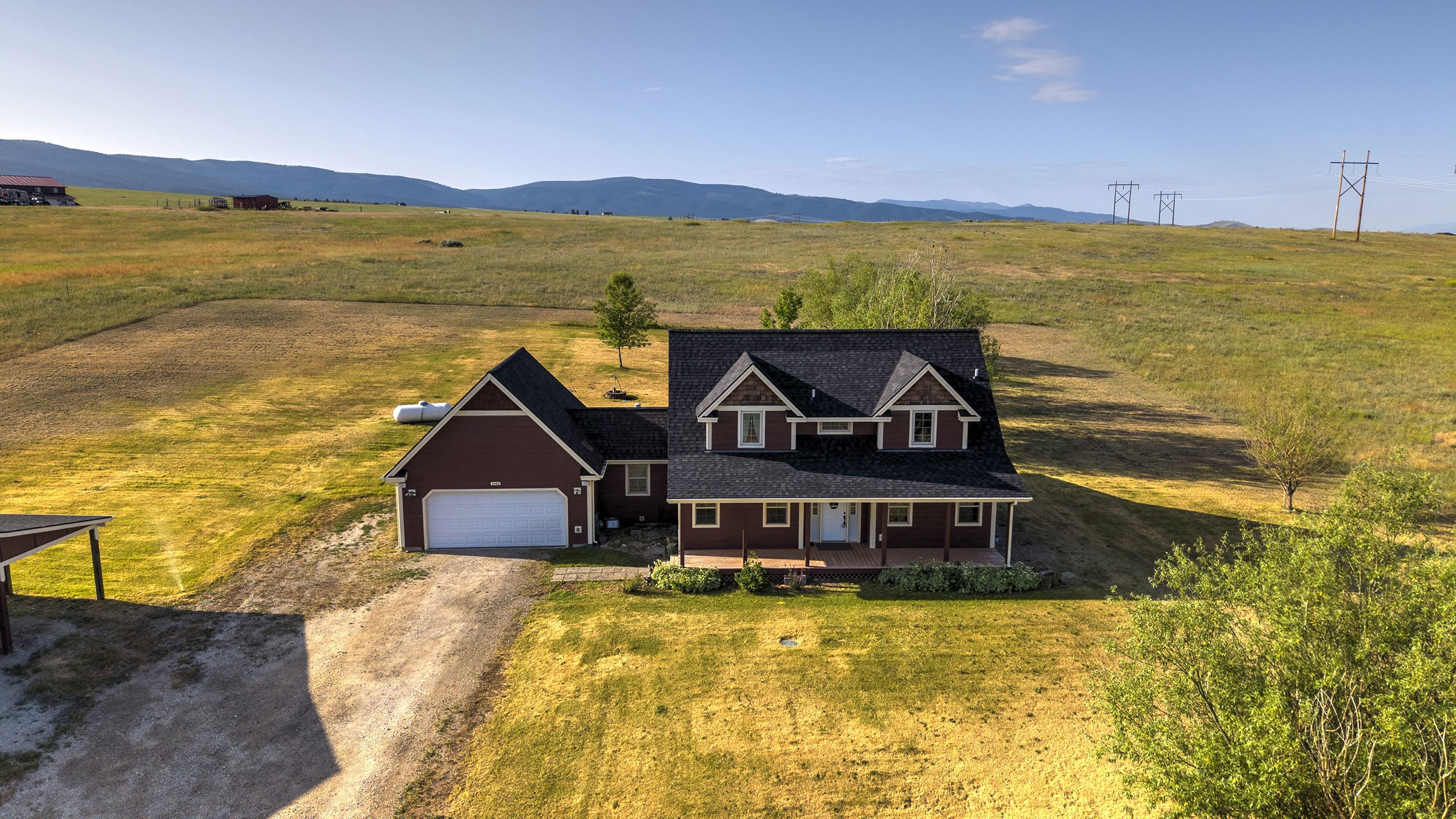 5440 Sapphire Ridge Road Property Photo 1