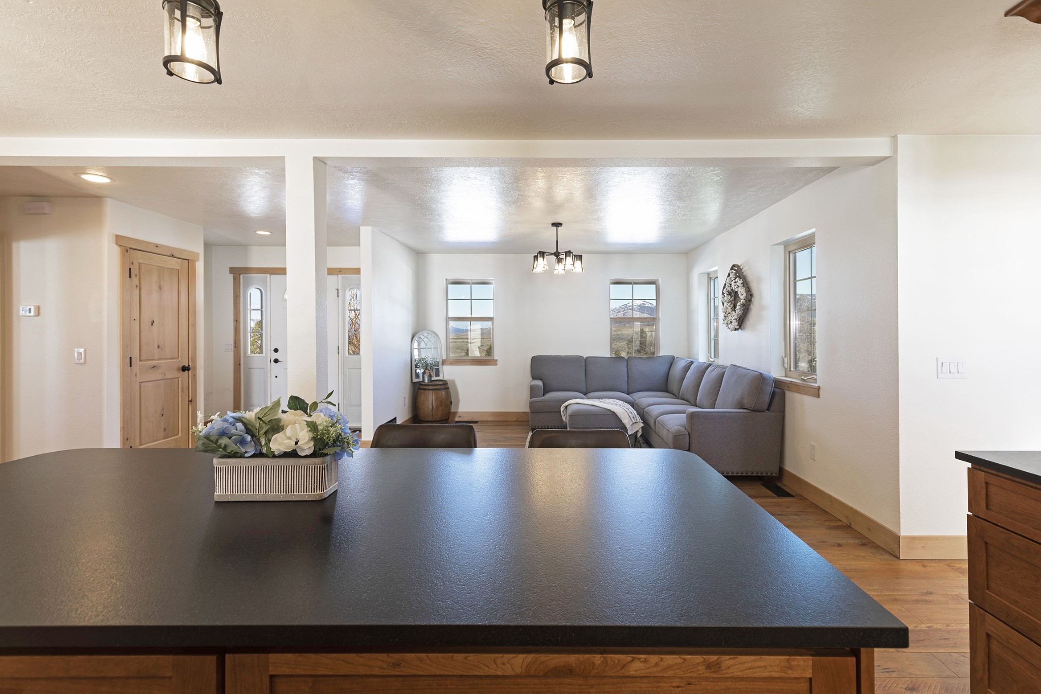5440 Sapphire Ridge Road Property Photo 11