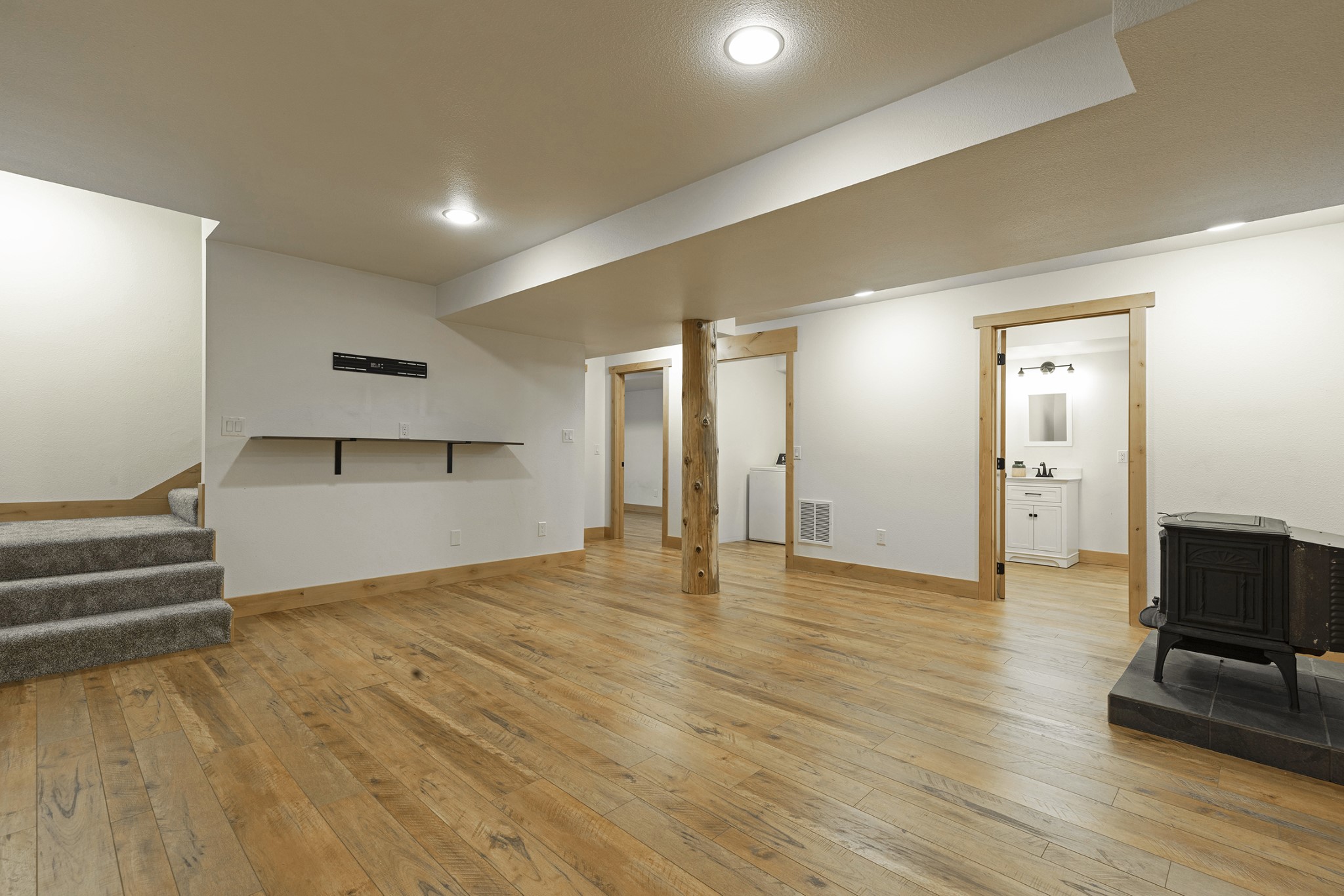 5440 Sapphire Ridge Road Property Photo 27