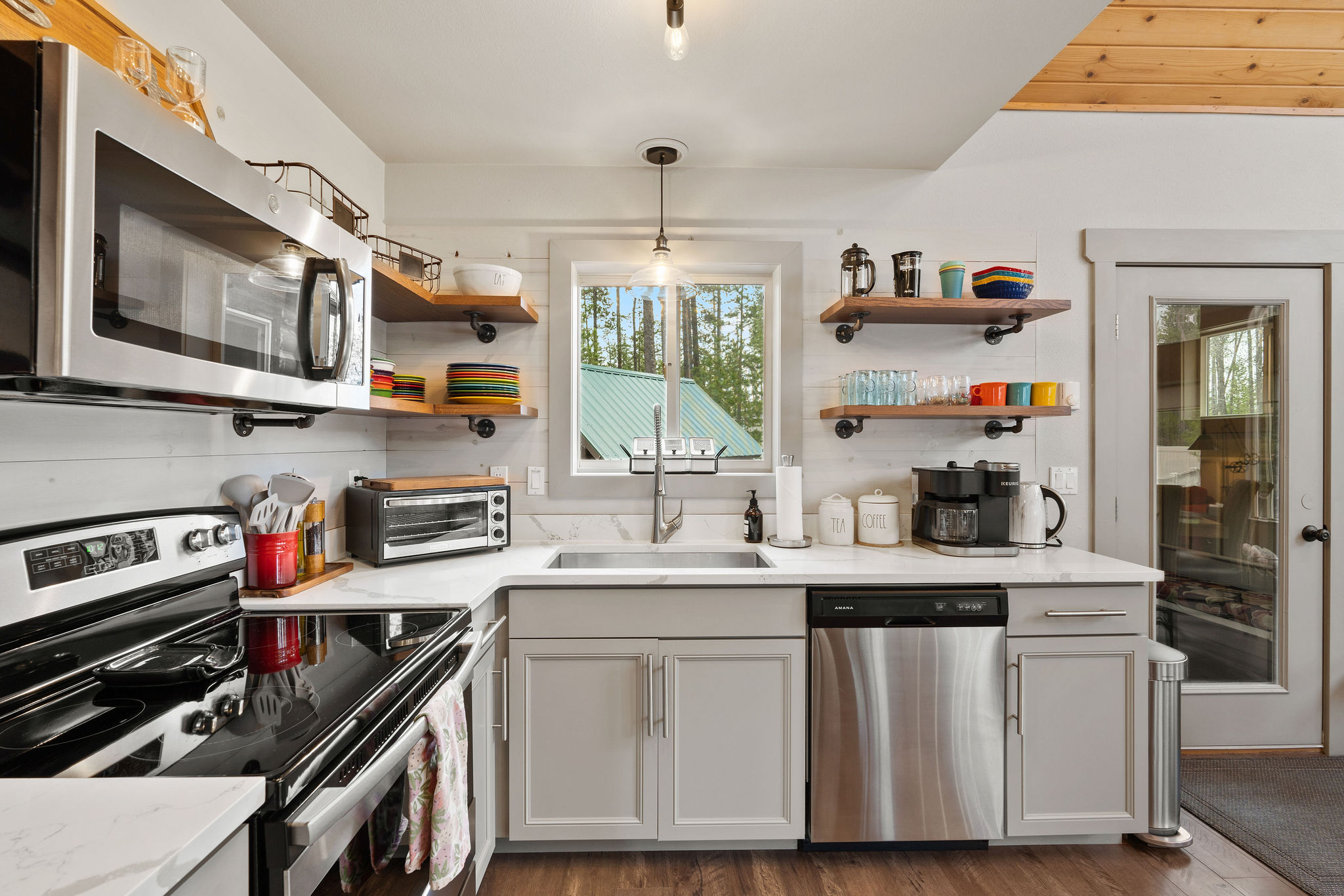 108 Elk Street Property Photo 13
