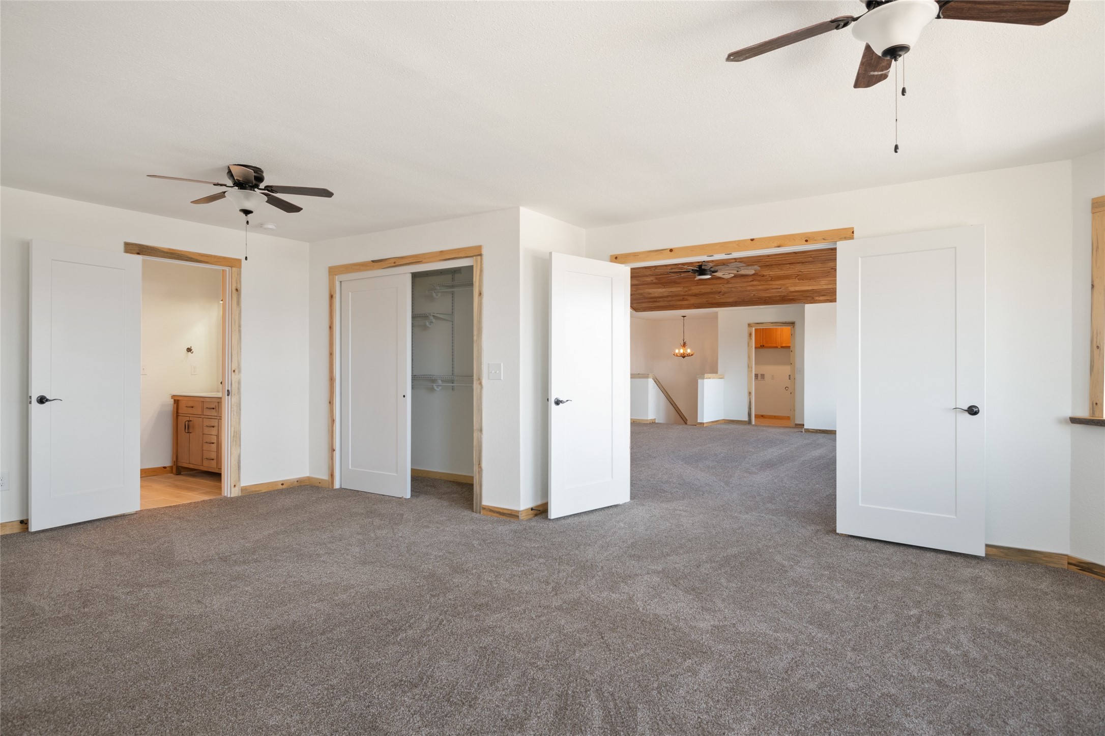 1008 Hillside Court Property Photo 36