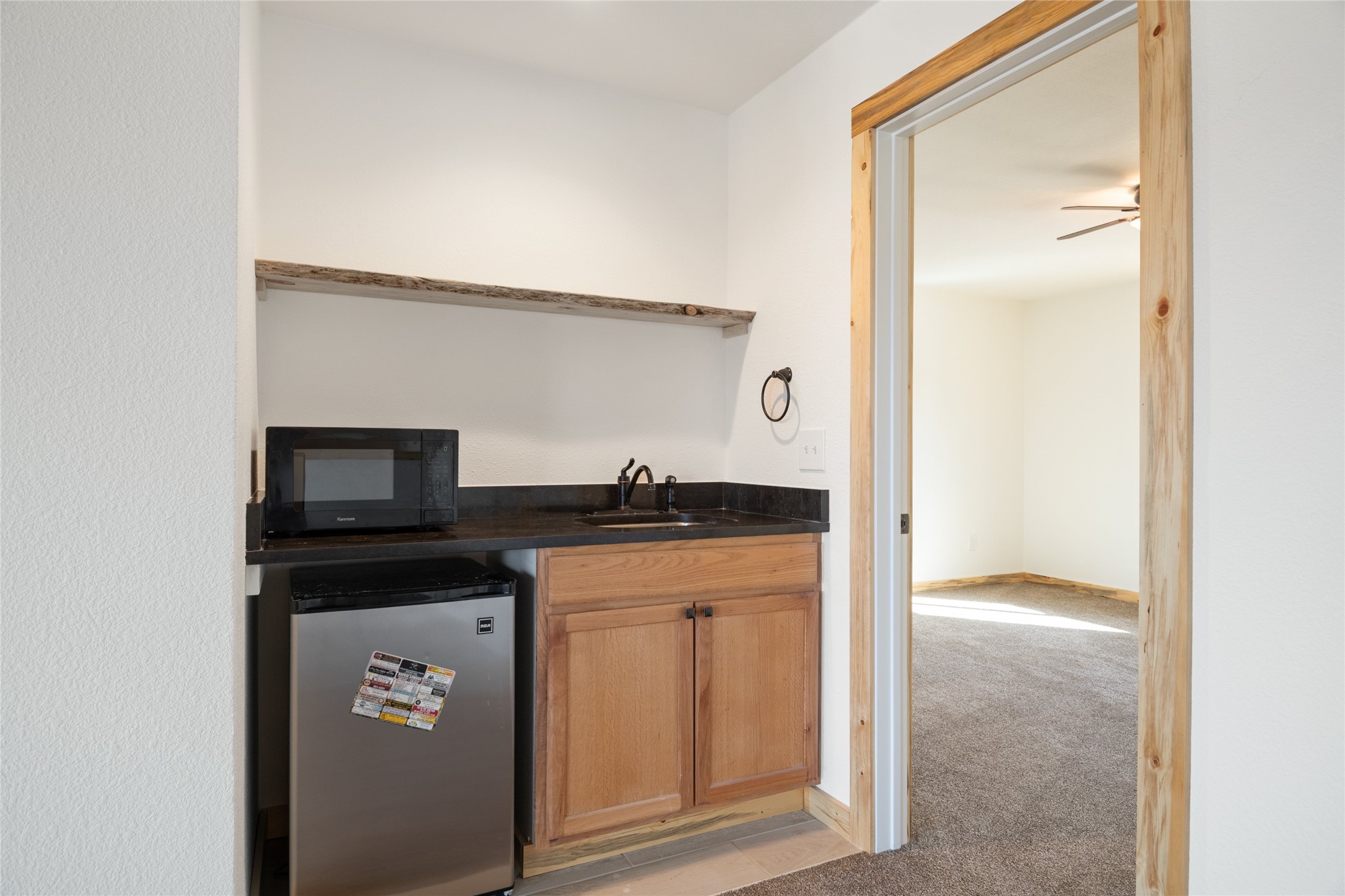 1008 Hillside Court Property Photo 41