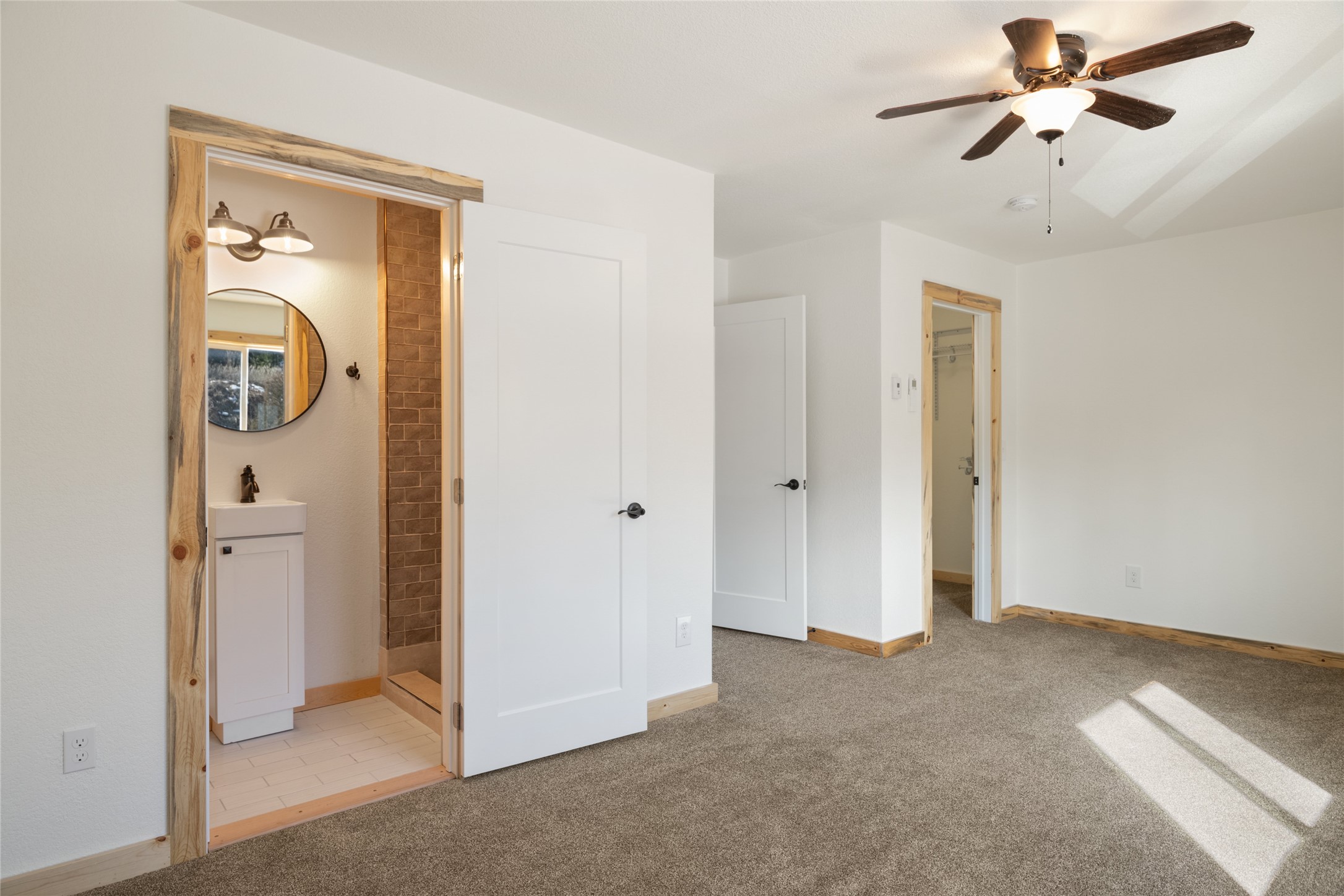 1008 Hillside Court Property Photo 43