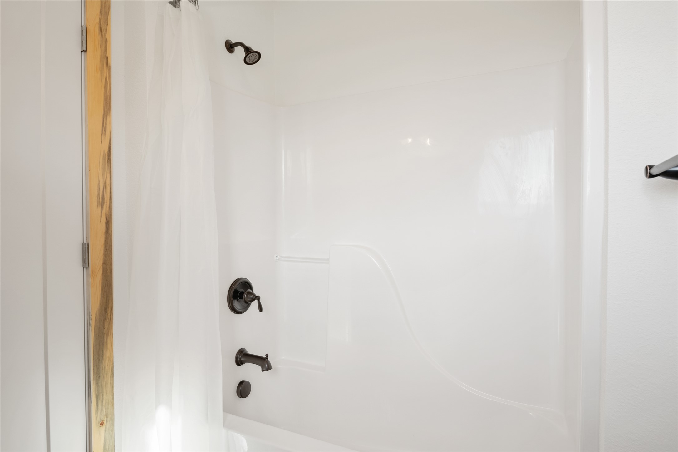 1008 Hillside Court Property Photo 48