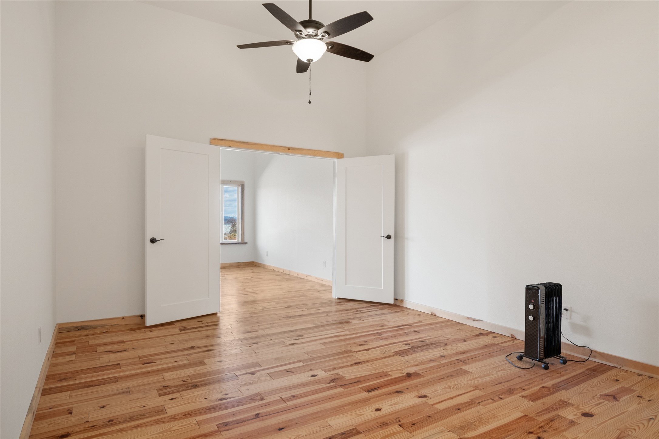 1008 Hillside Court Property Photo 49