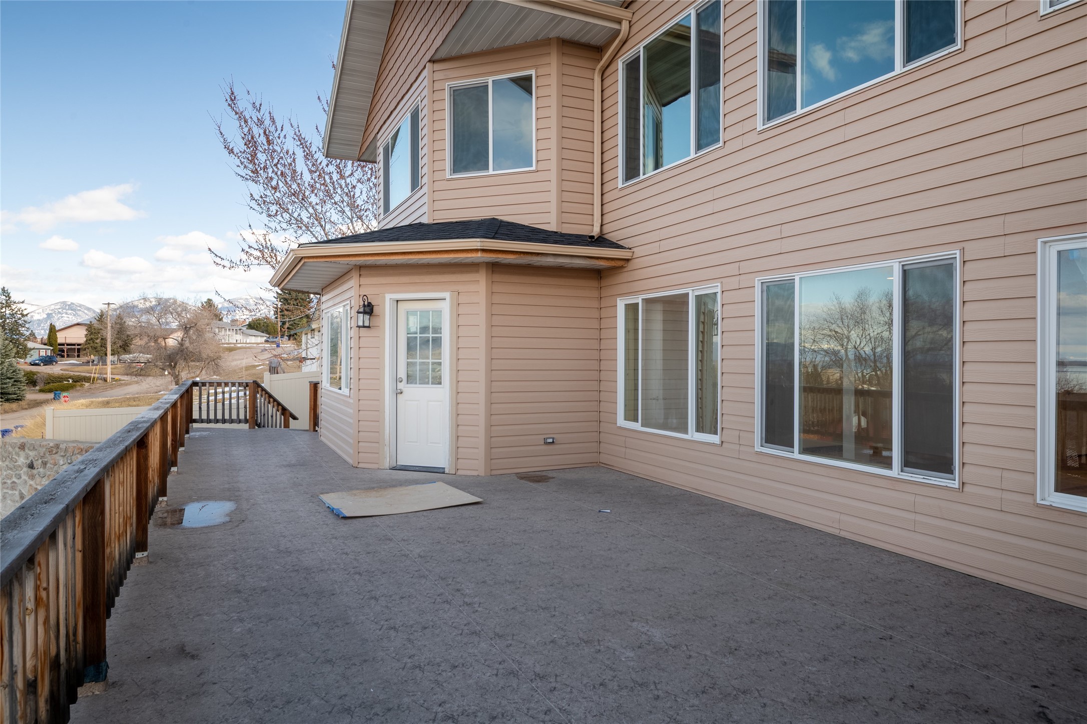 1008 Hillside Court Property Photo 75