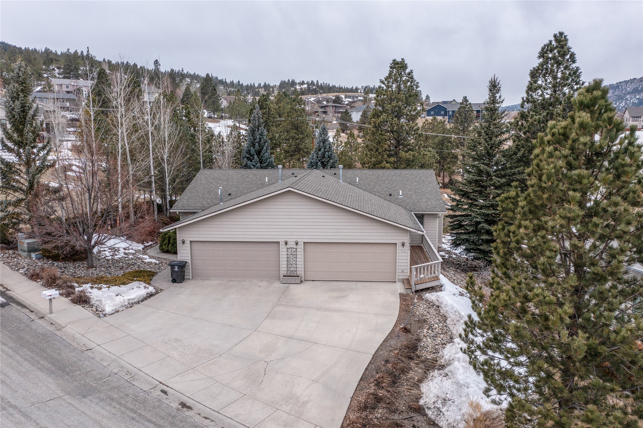 714 Touchstone Drive Property Photo
