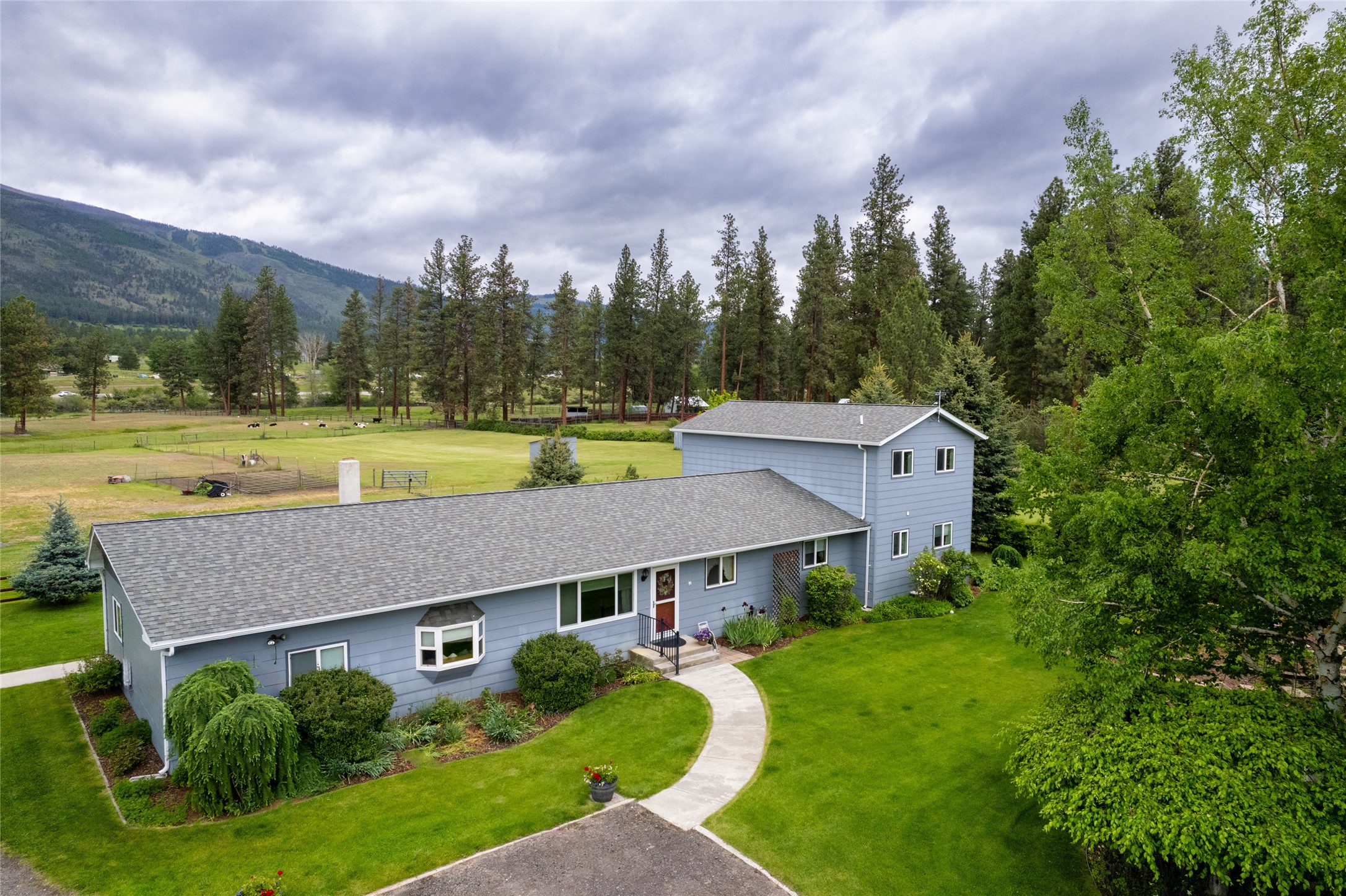 5400 Two Moons Road Property Photo