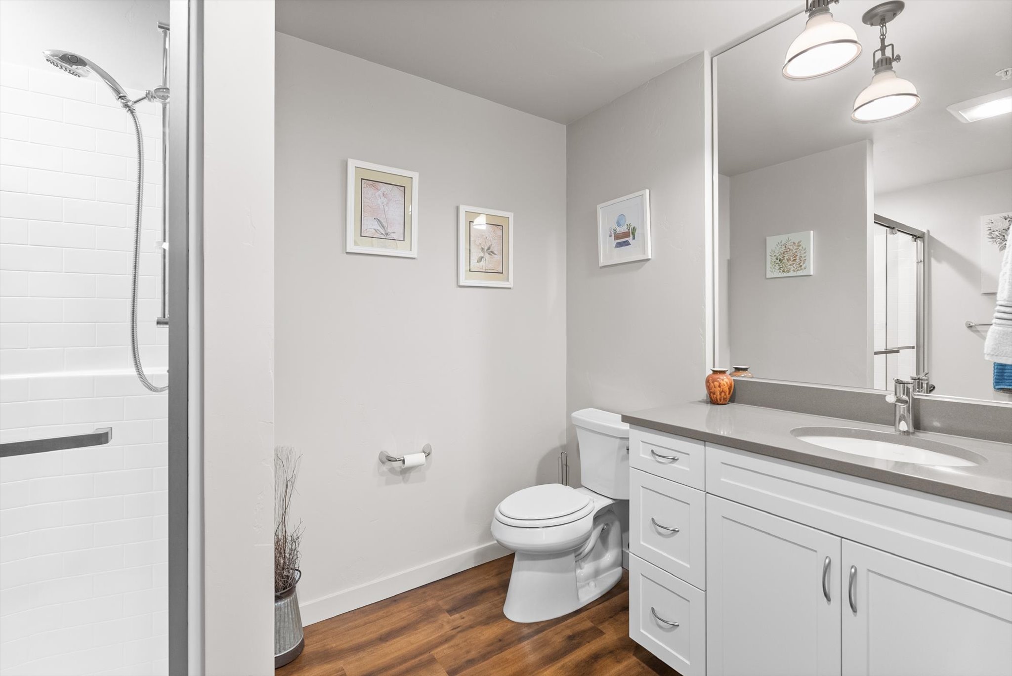 100 Woodlands Way B-407 Property Photo 12