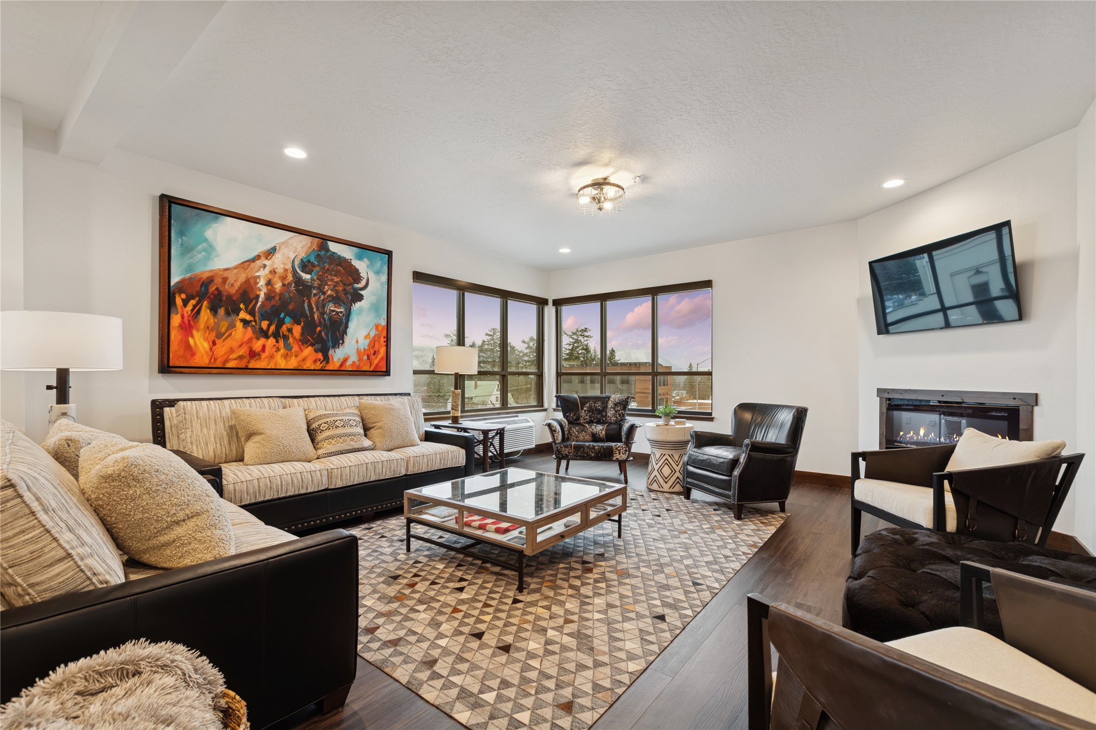 540 Nucleus Avenue 306 Property Photo