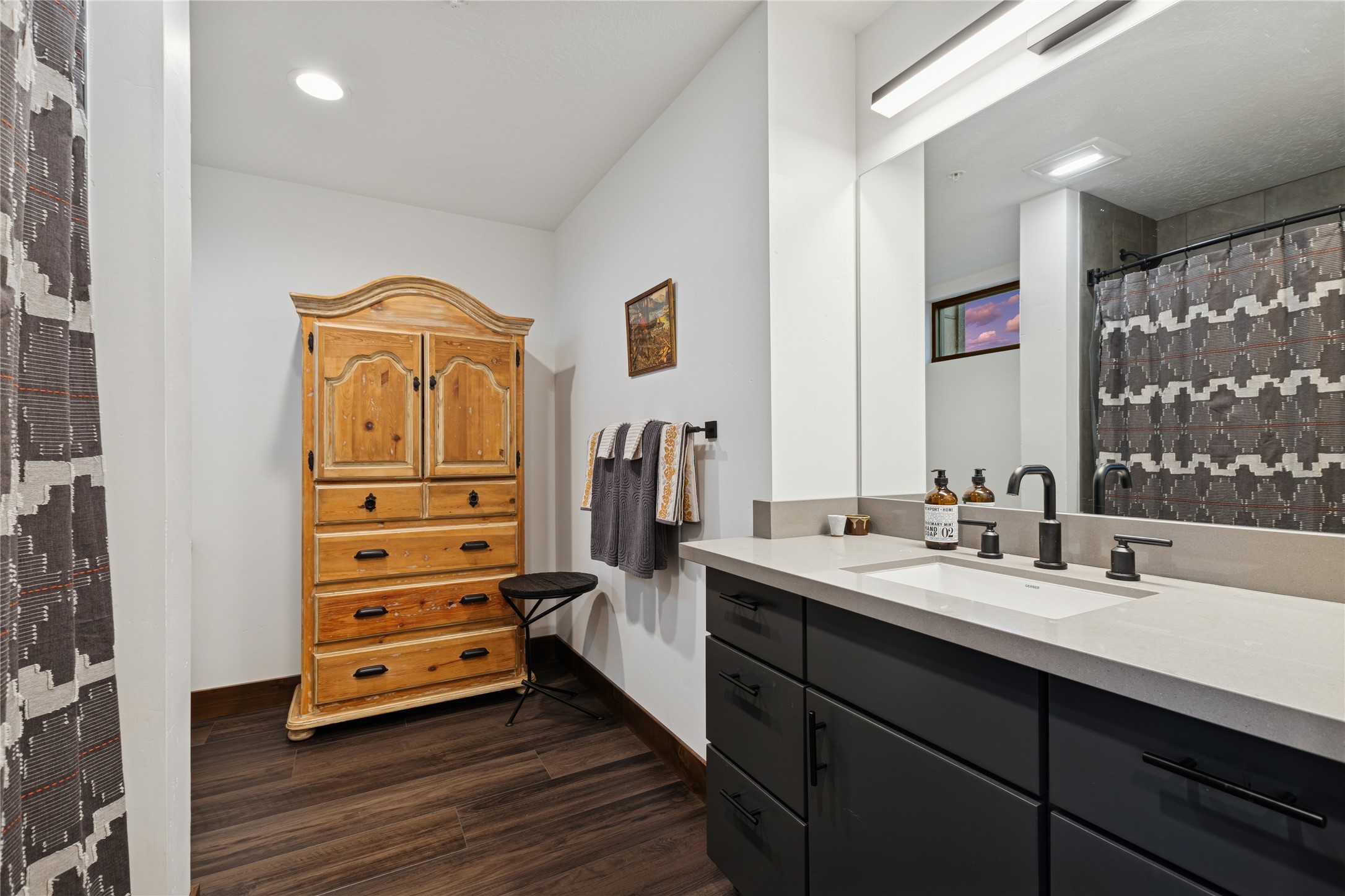 540 Nucleus Avenue 306 Property Photo 20
