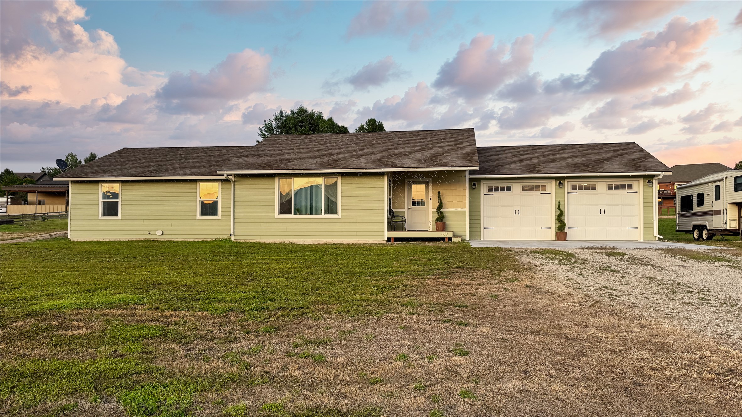 668 Winding Creek Trail Property Photo 7