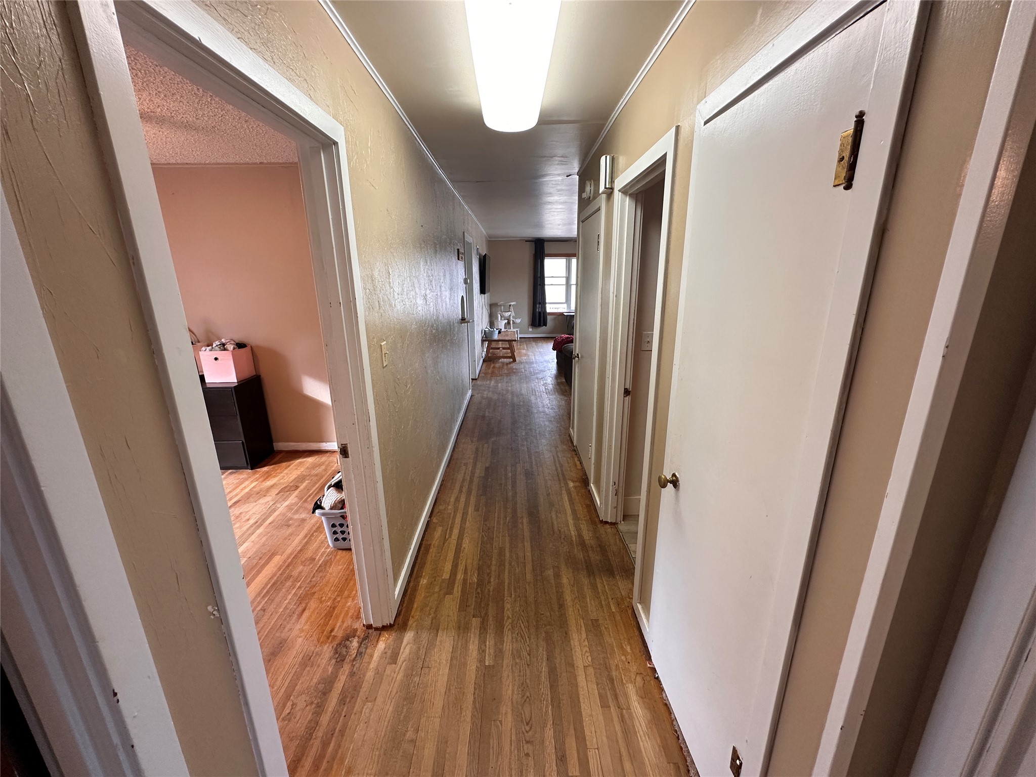 607 S 2nd Street W Property Photo 16
