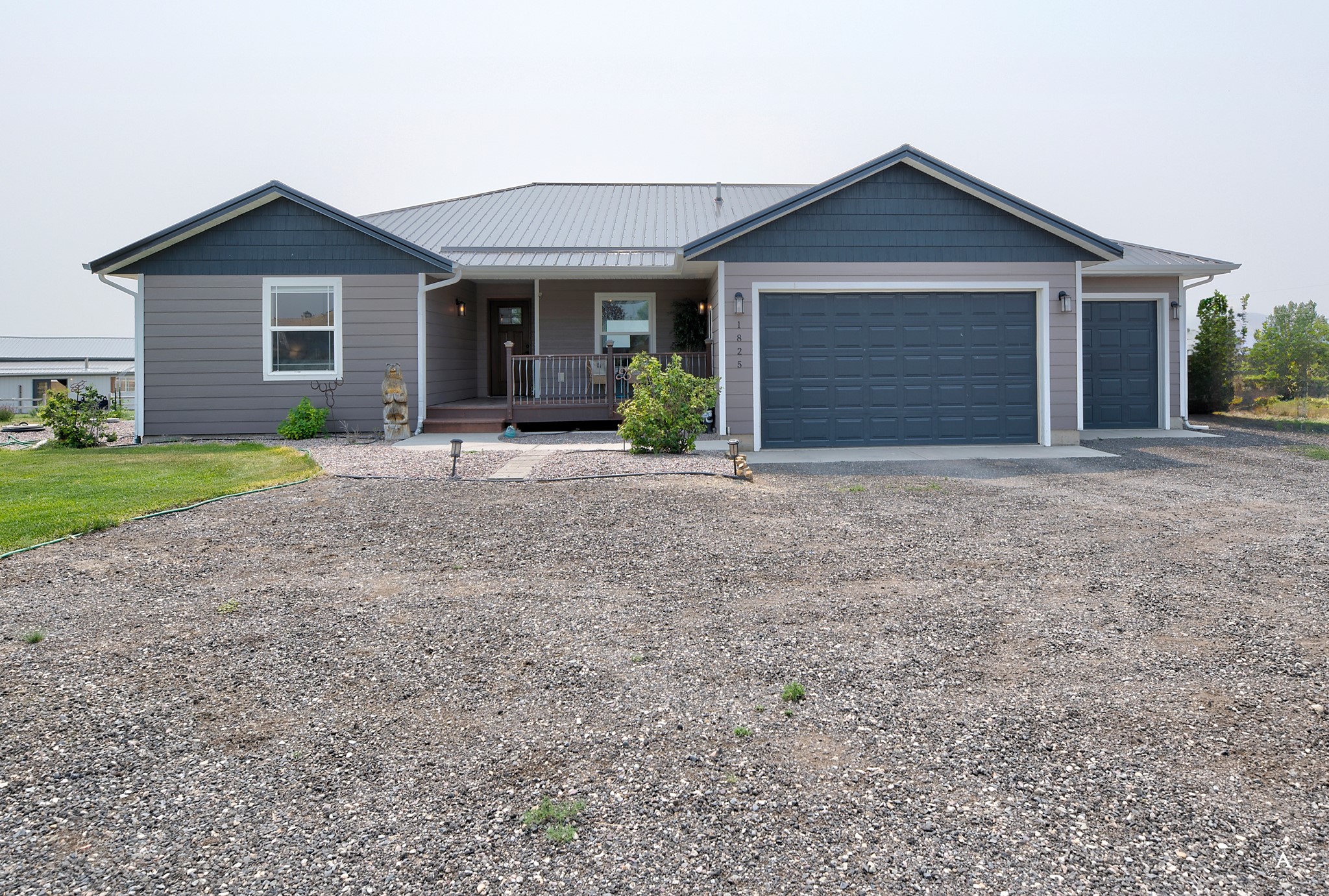 1825 Wooten Road Property Photo 9