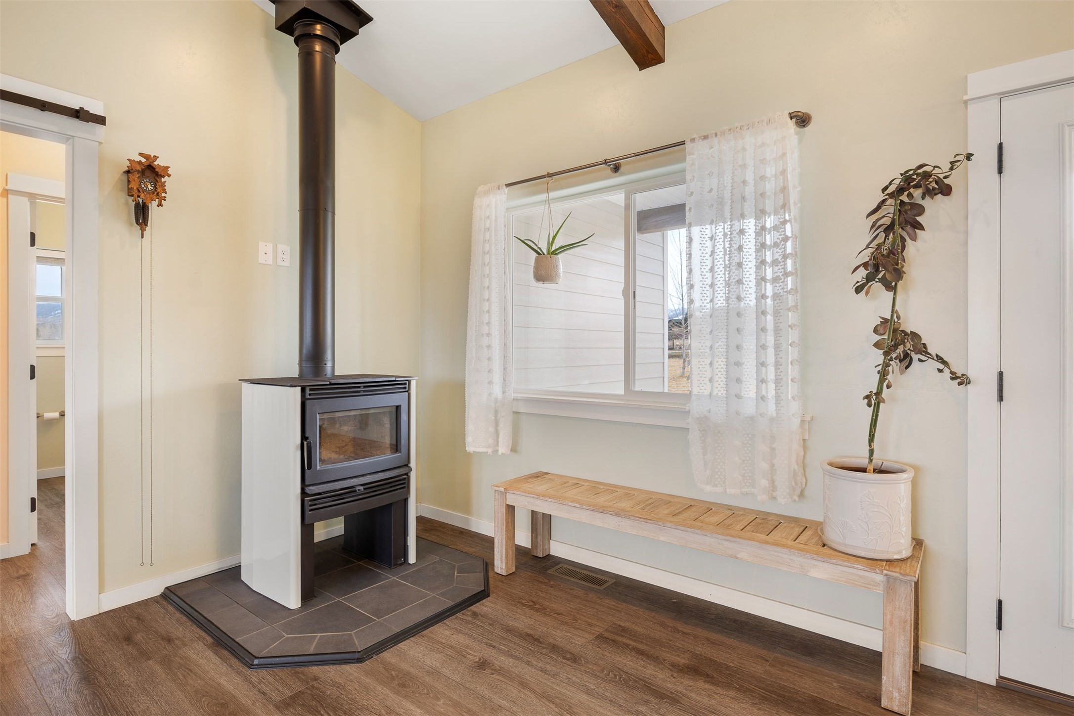 1030 Talons Court Property Photo 6