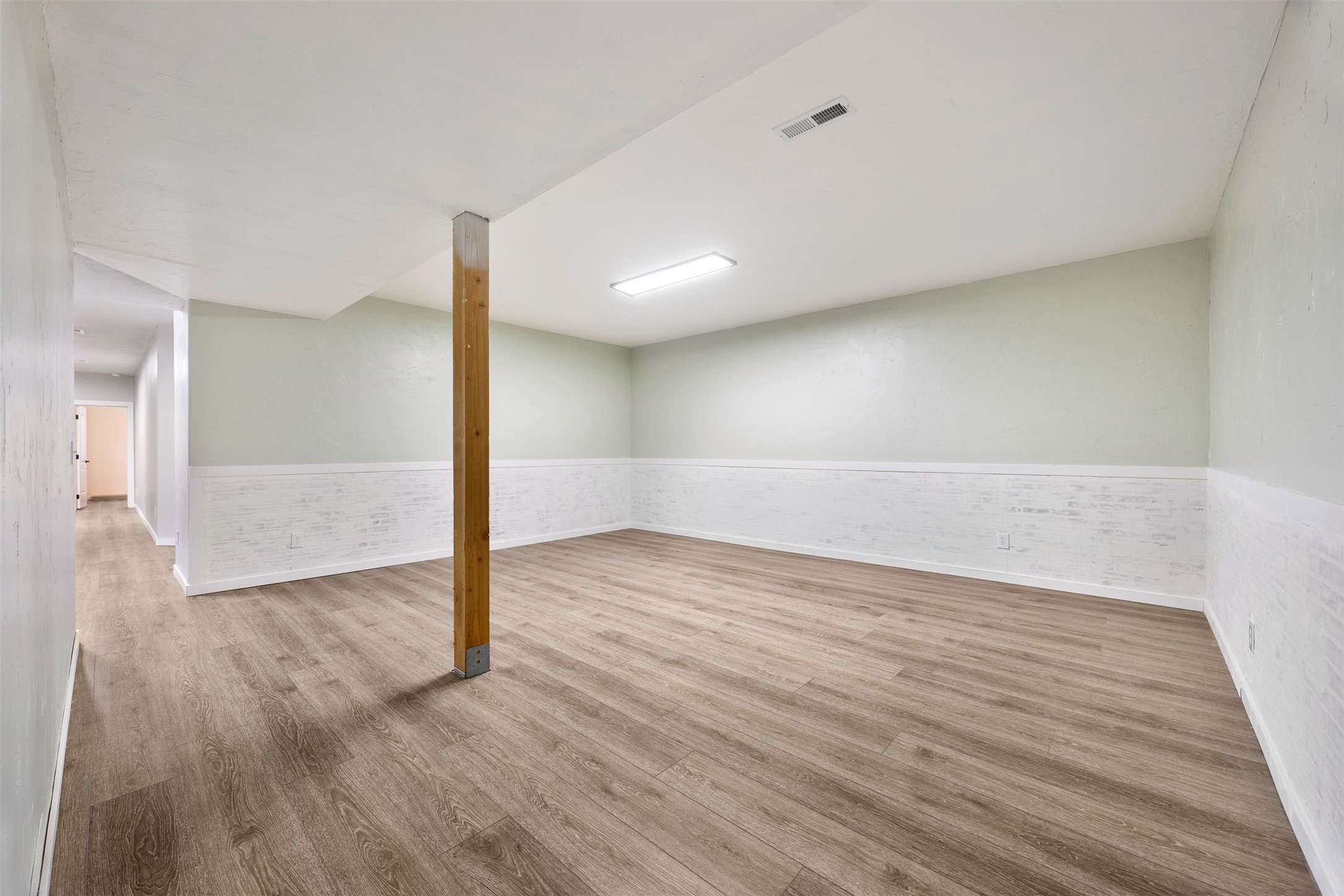 1030 Talons Court Property Photo 26