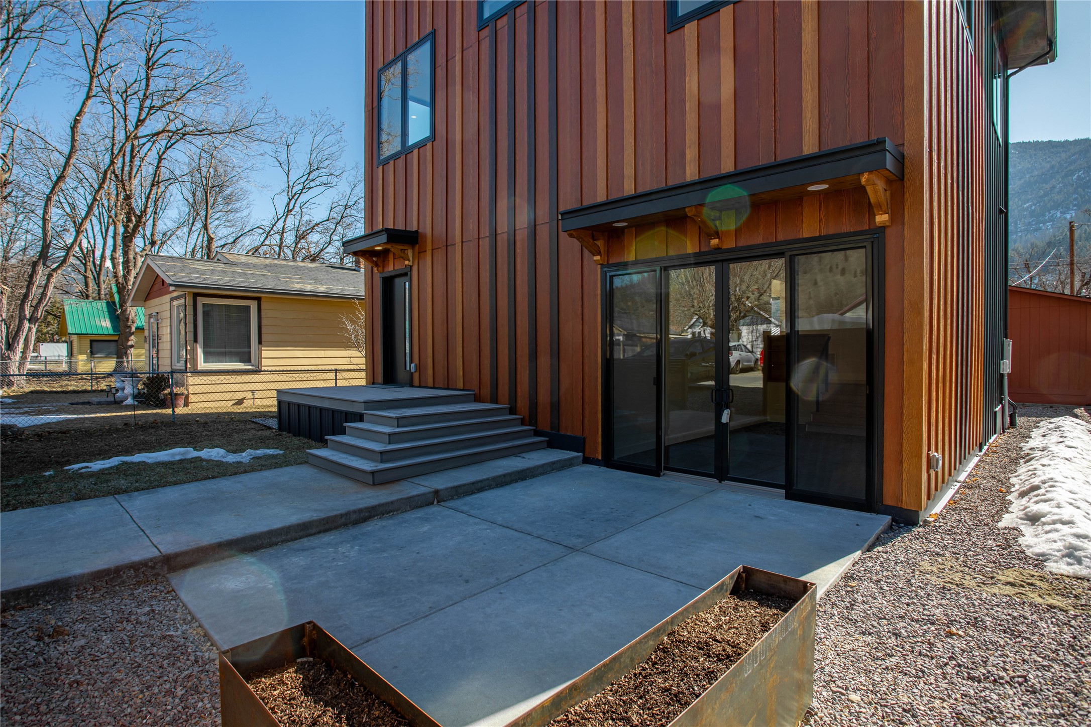 547 Speedway Avenue Property Photo 4