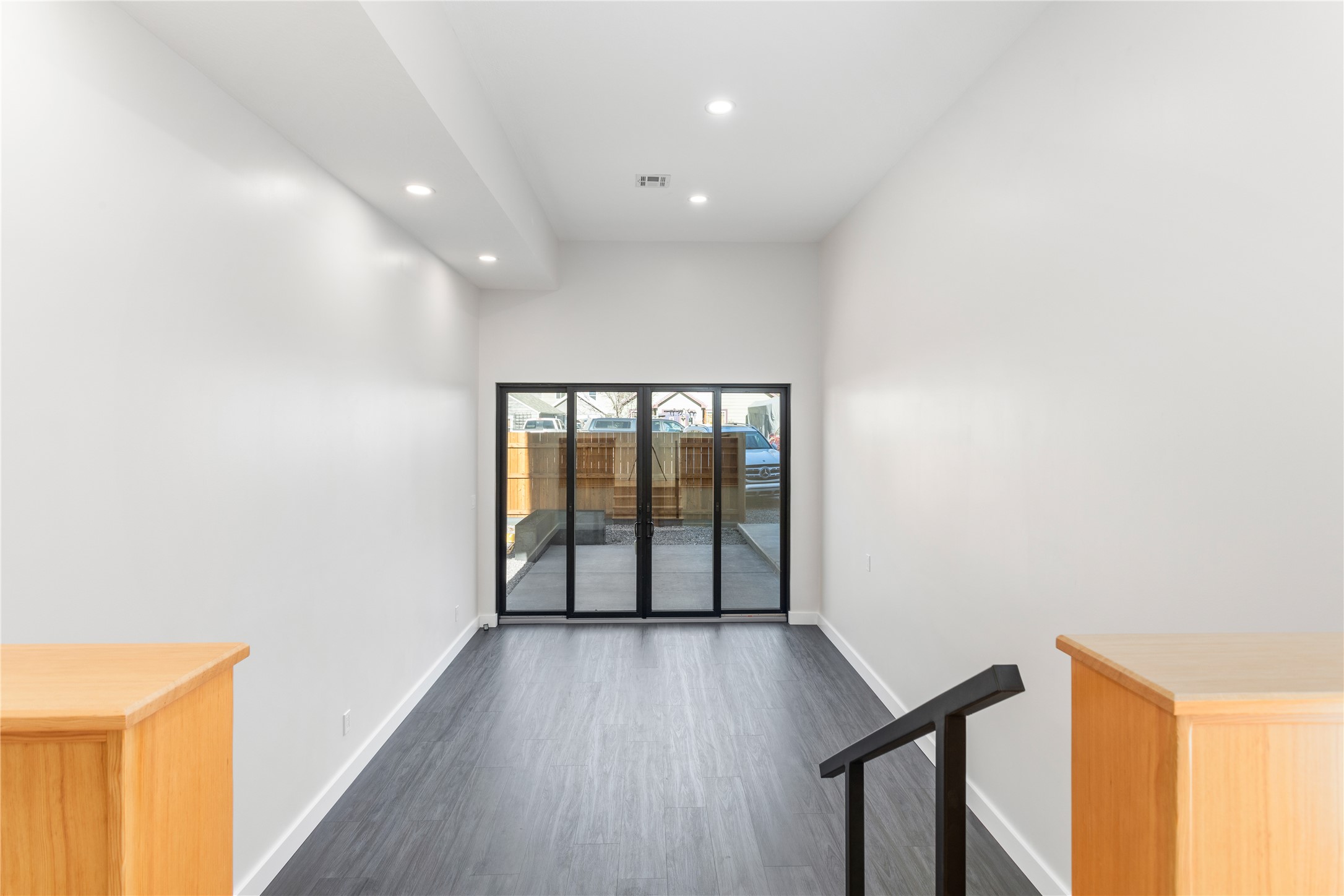 547 Speedway Avenue Property Photo 20