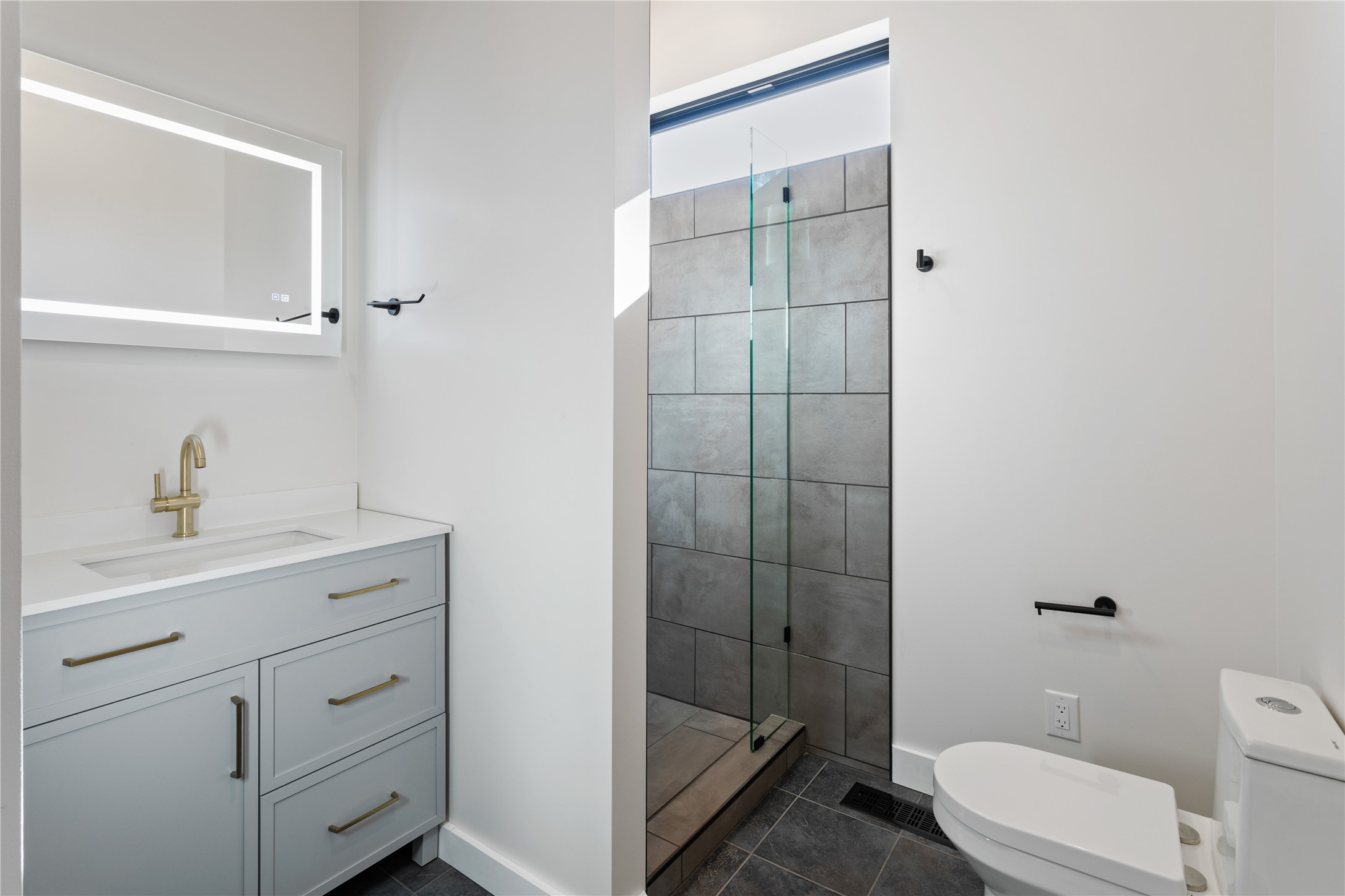 547 Speedway Avenue Property Photo 31