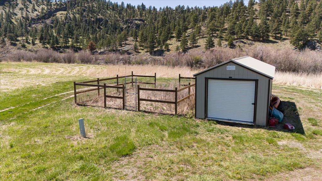 3234 Caddis Court Property Photo 8