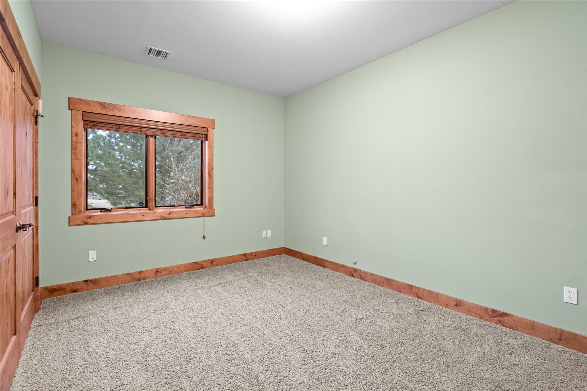 192 Pheasant Ridge Property Photo 32