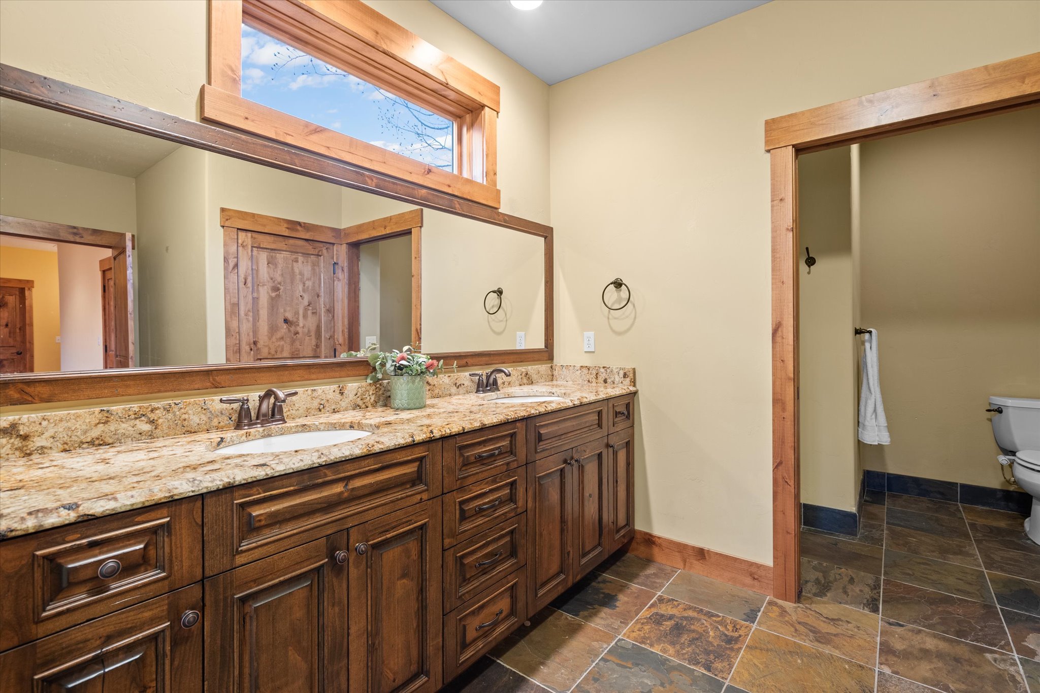 192 Pheasant Ridge Property Photo 36