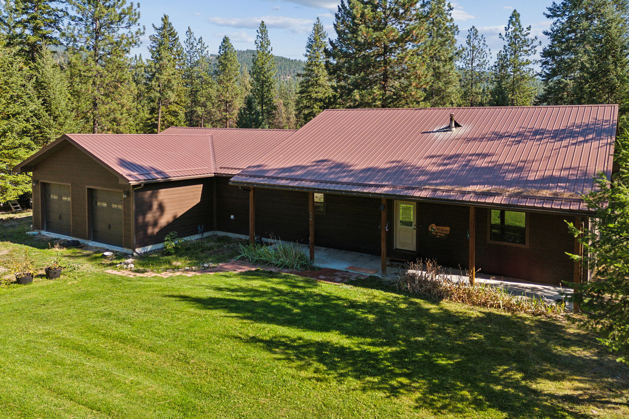 934 Westfall Road Property Photo 3