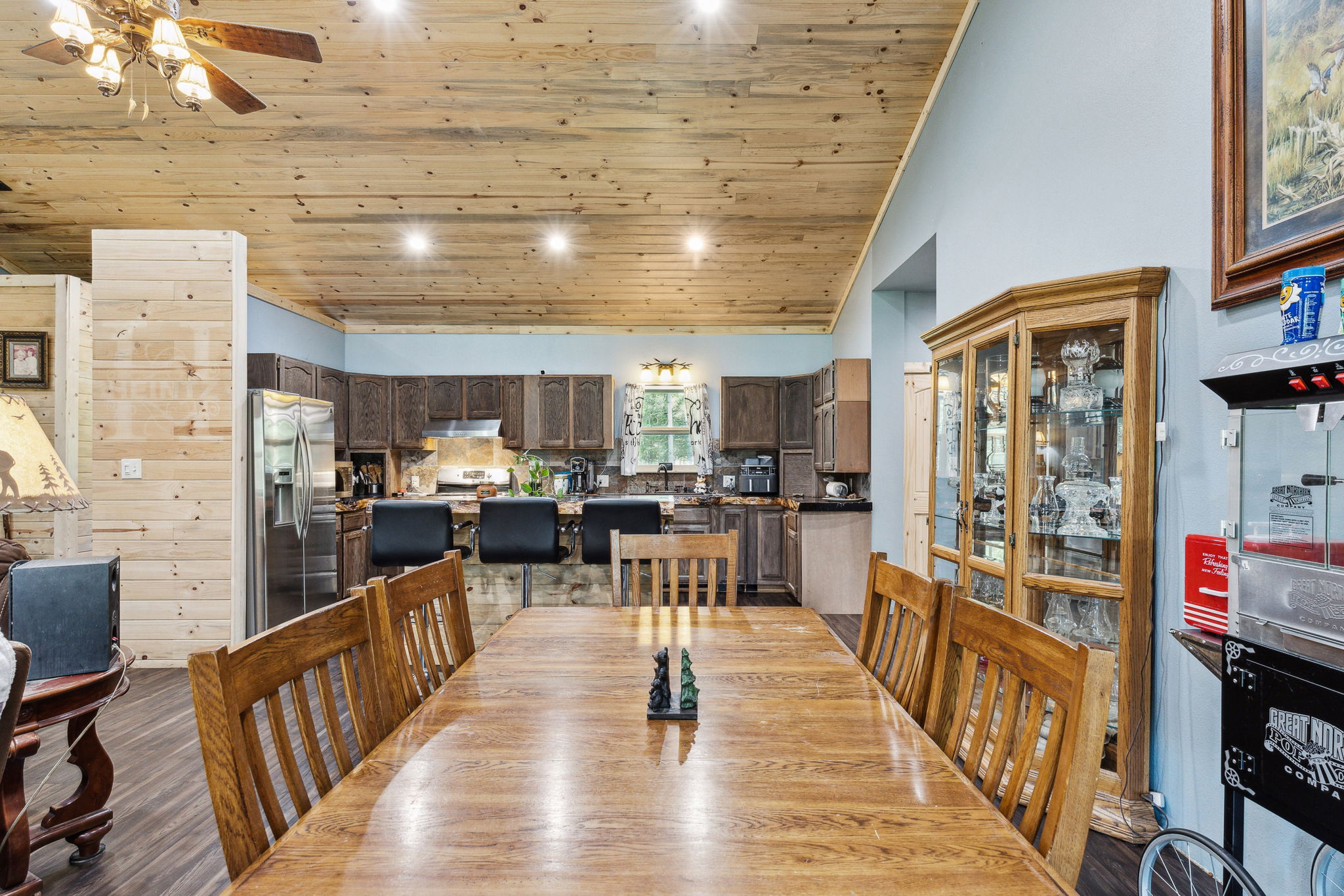 934 Westfall Road Property Photo 10
