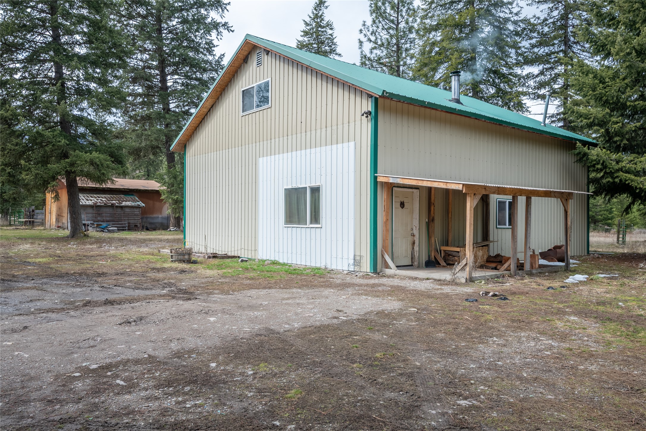 934 Westfall Road Property Photo 45