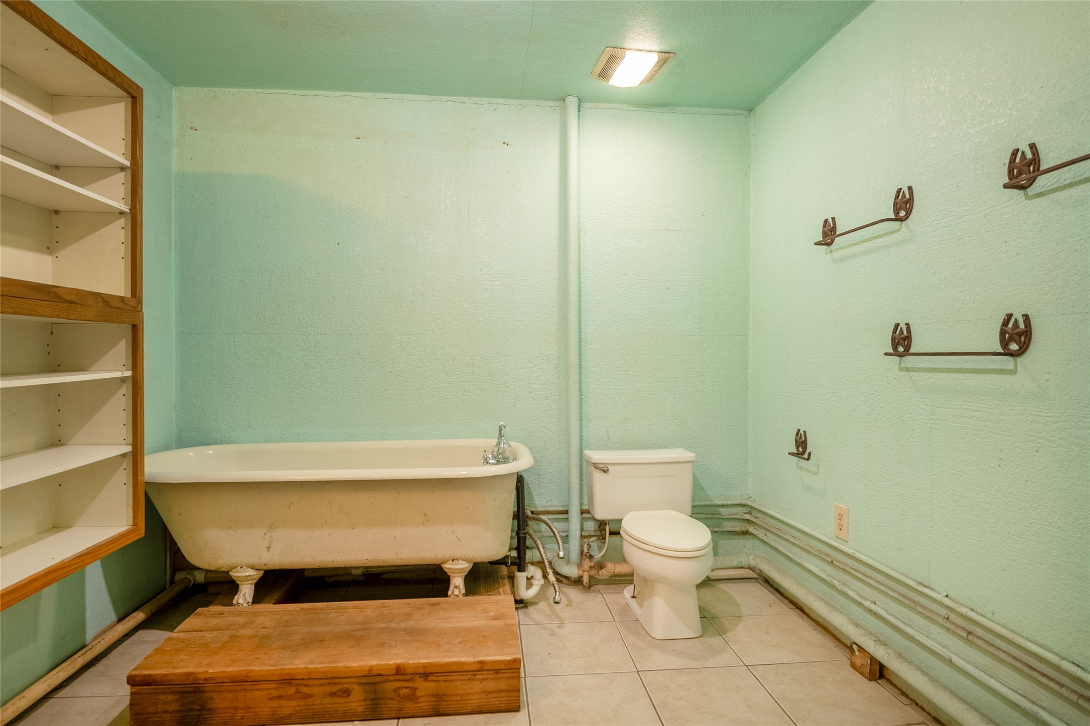 934 Westfall Road Property Photo 61