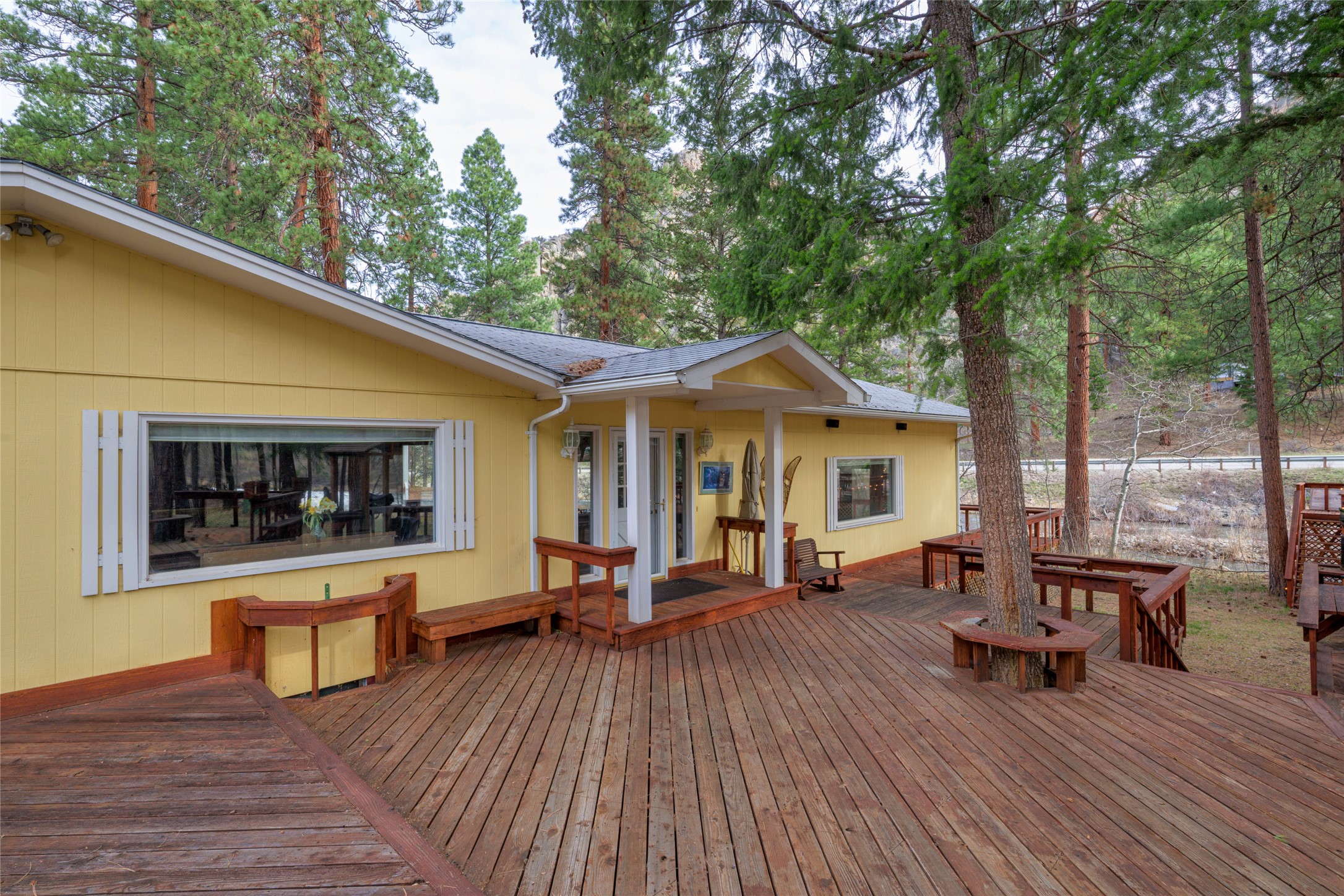 357 Blind Draw Road Property Photo 4