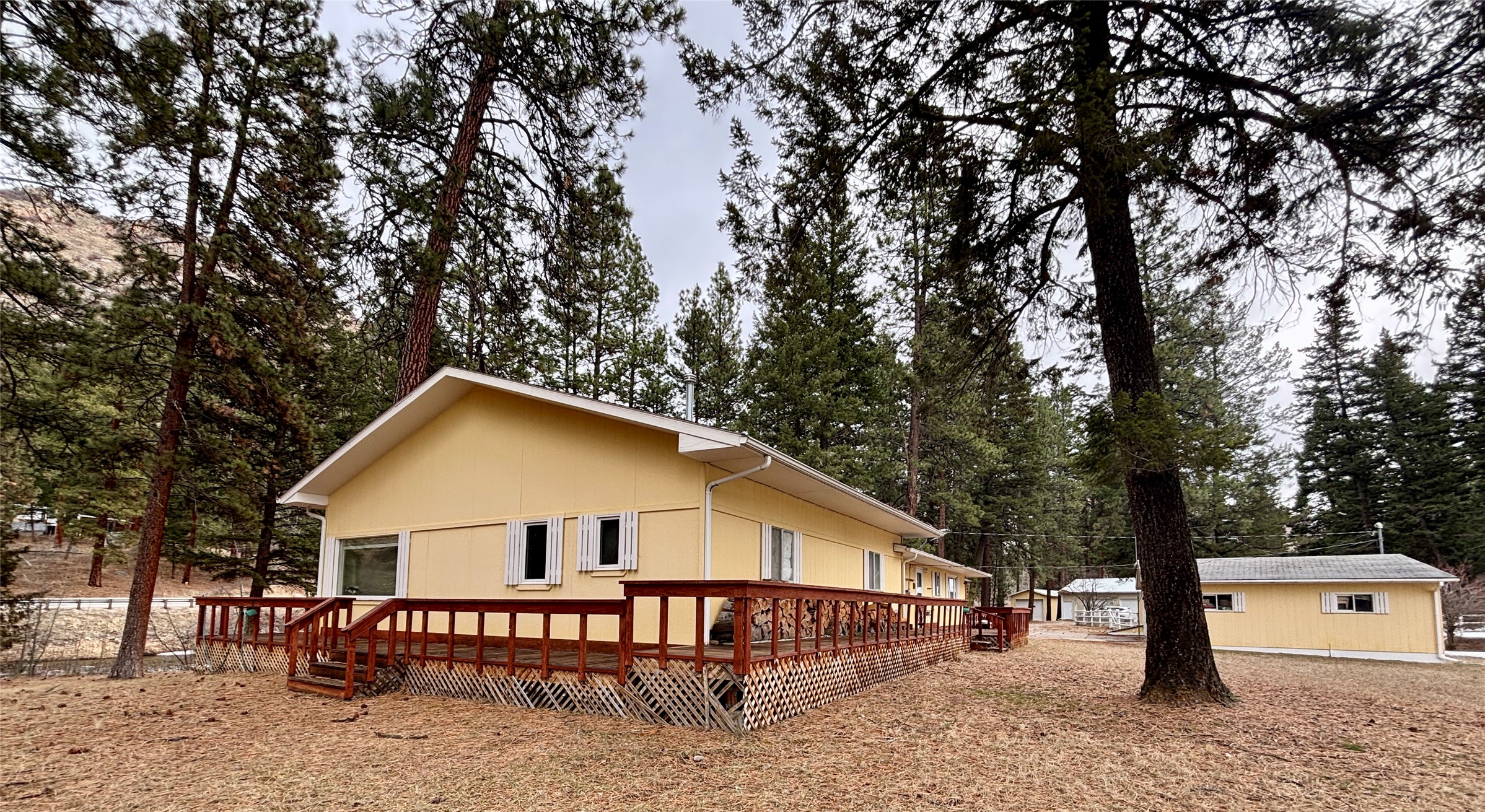 357 Blind Draw Road Property Photo 12