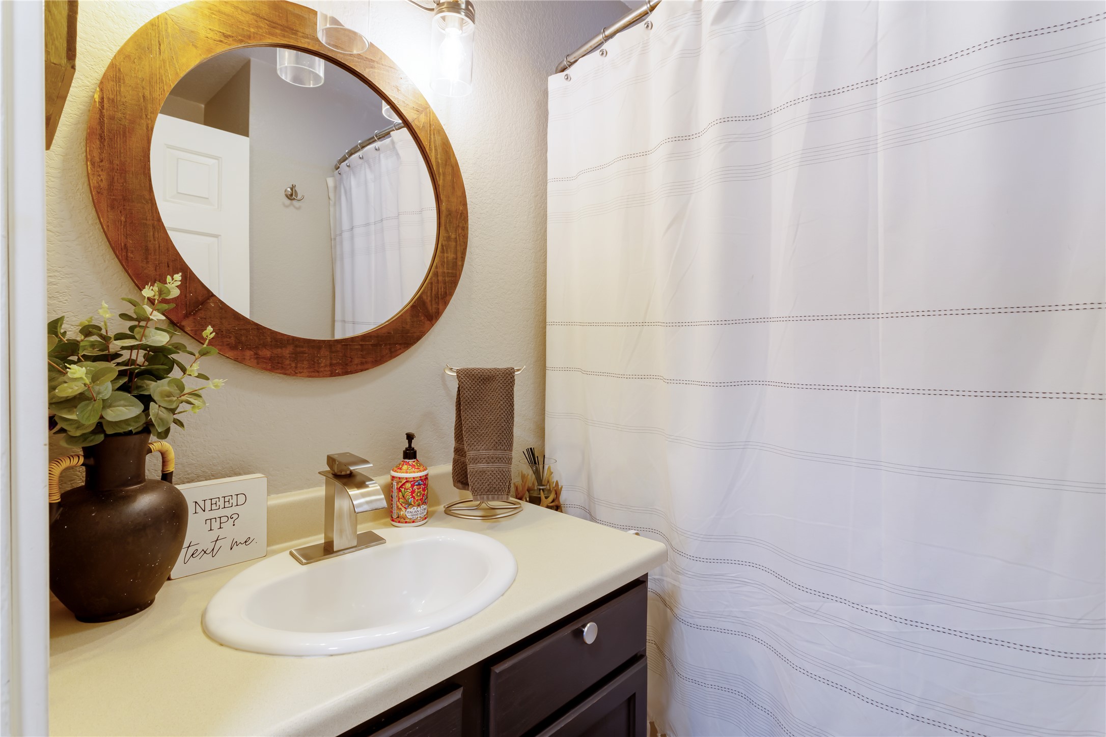 4649 Bordeaux Boulevard Property Photo 18