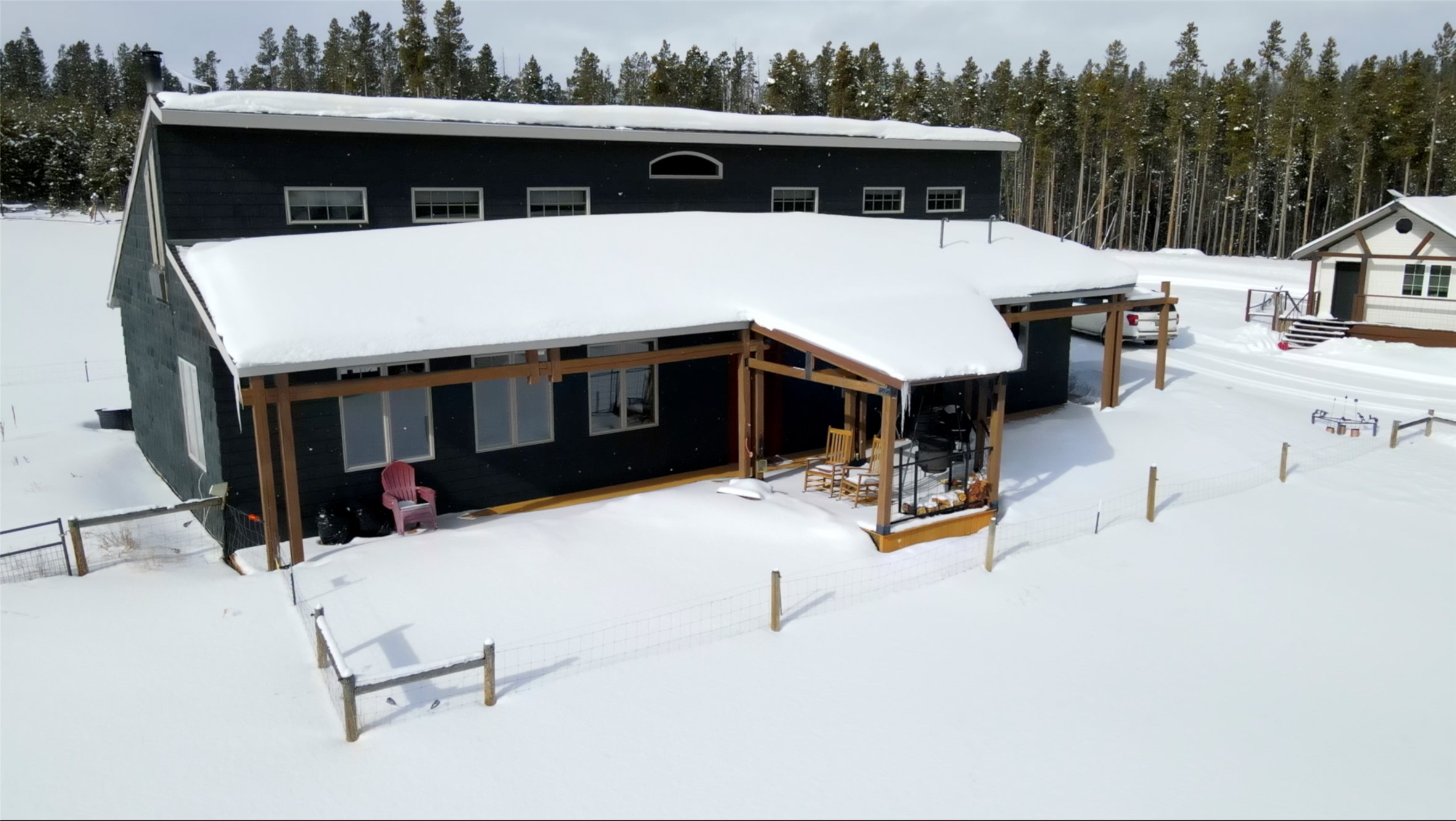 5889 Moulton Reservoir Road Property Photo