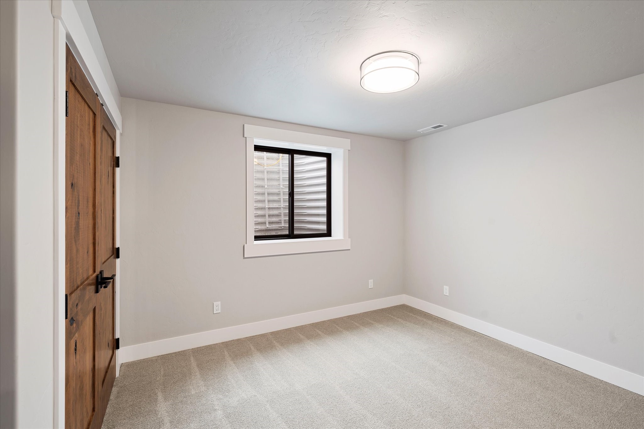 176 Rosewater Loop Property Photo 46