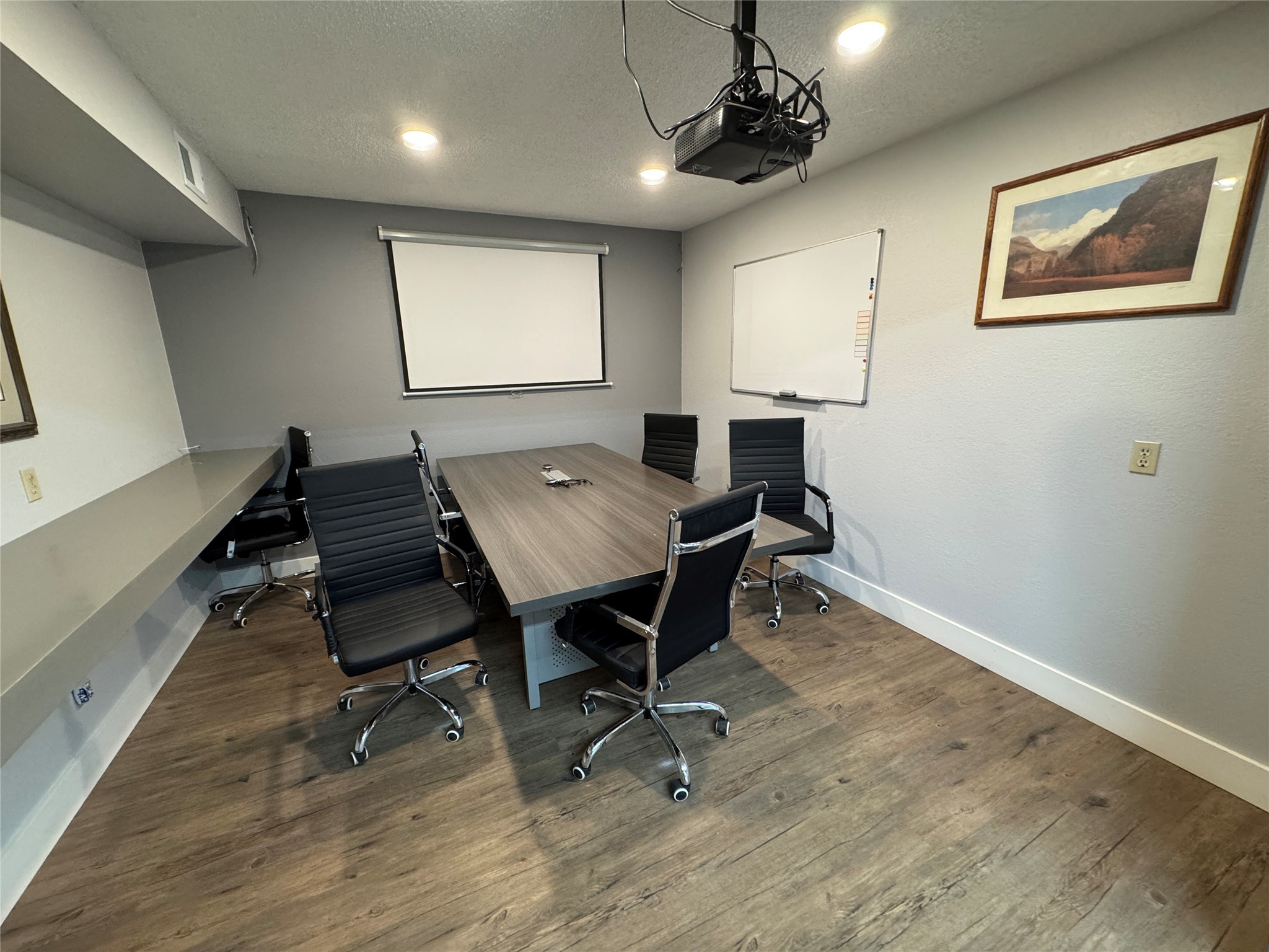 100 Milwaukee Avenue Property Photo 20