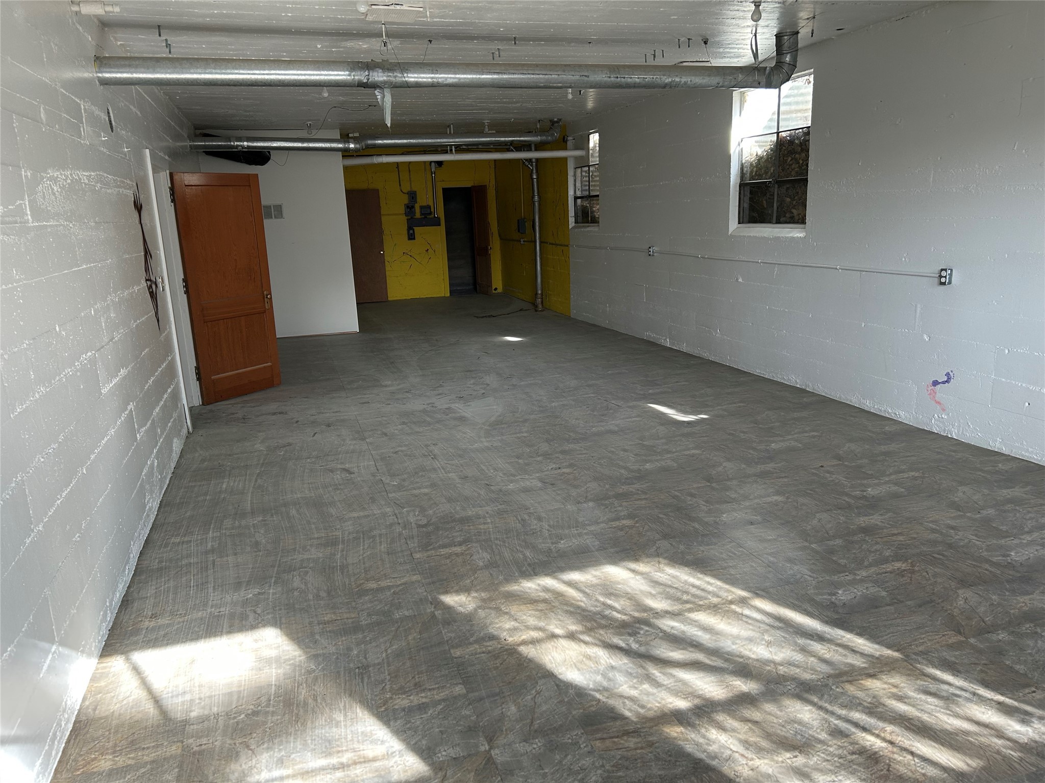 320 1st Street Nw Property Photo 9
