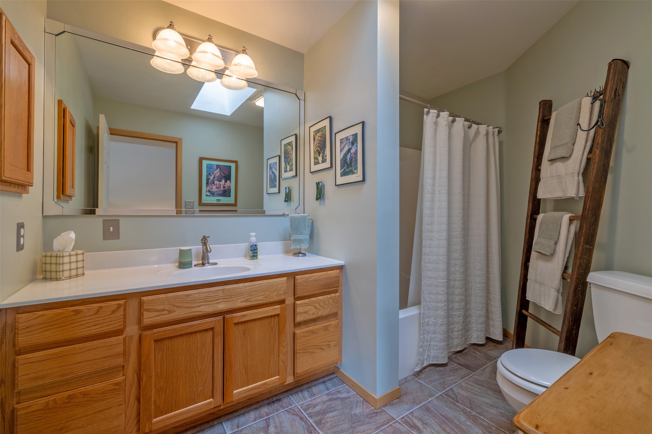 845 S California Street Property Photo 37