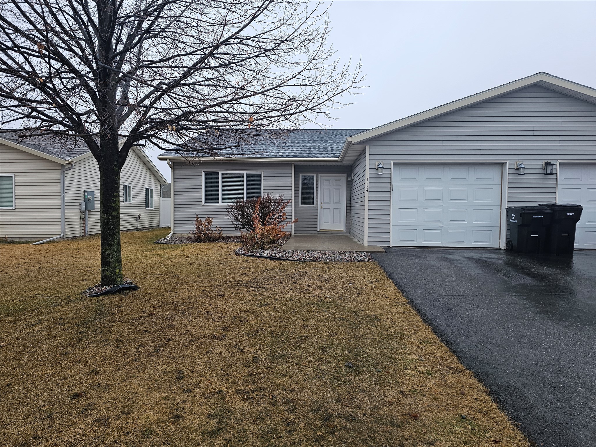 114 Barron Way Property Photo 1