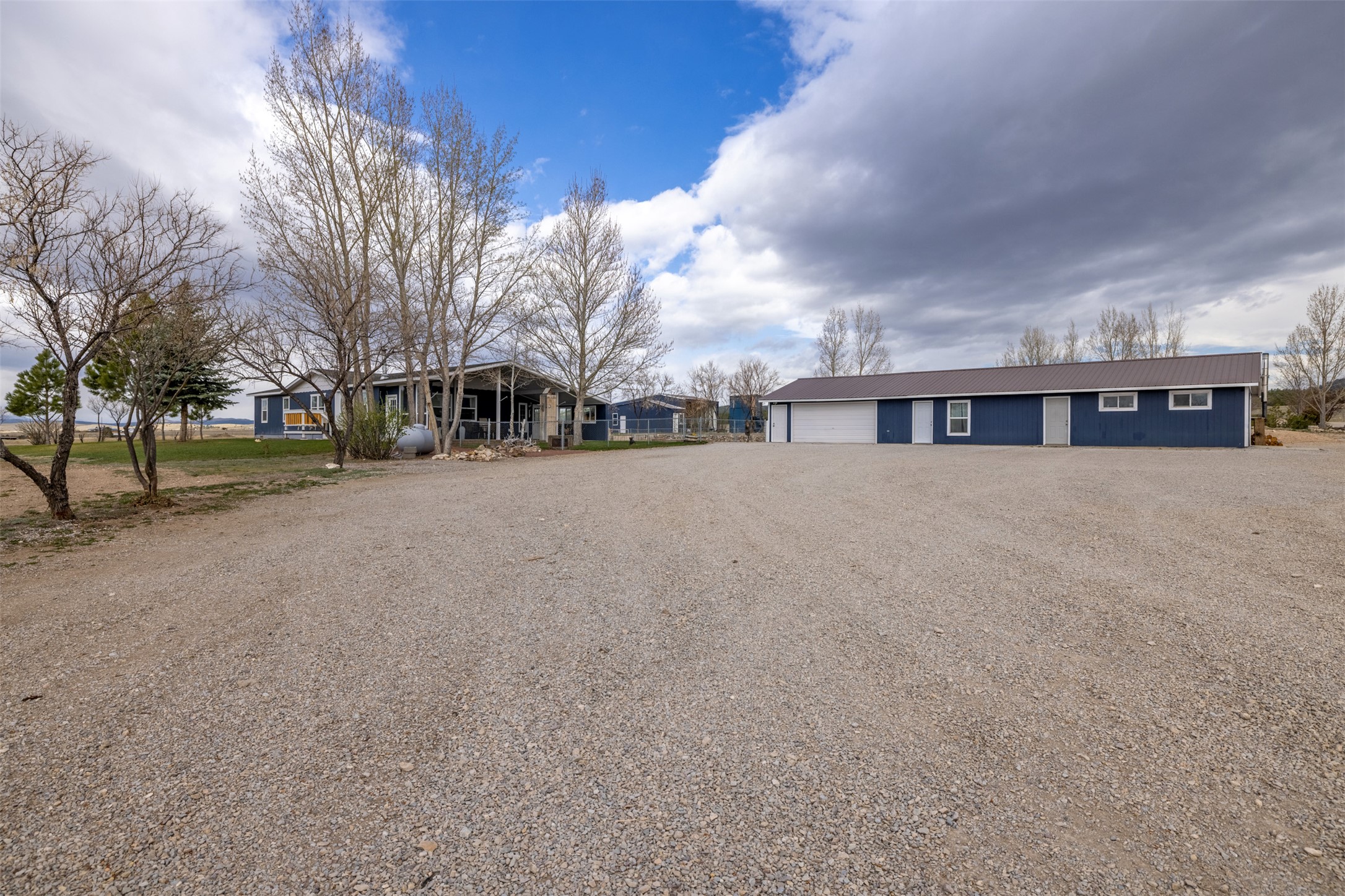 2824 Fantasy Road Property Photo 6