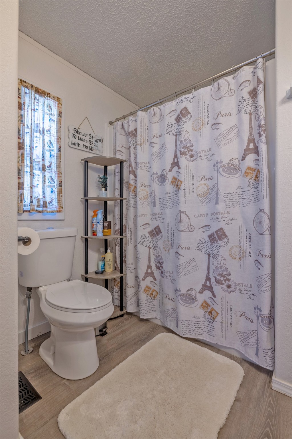 2824 Fantasy Road Property Photo 16