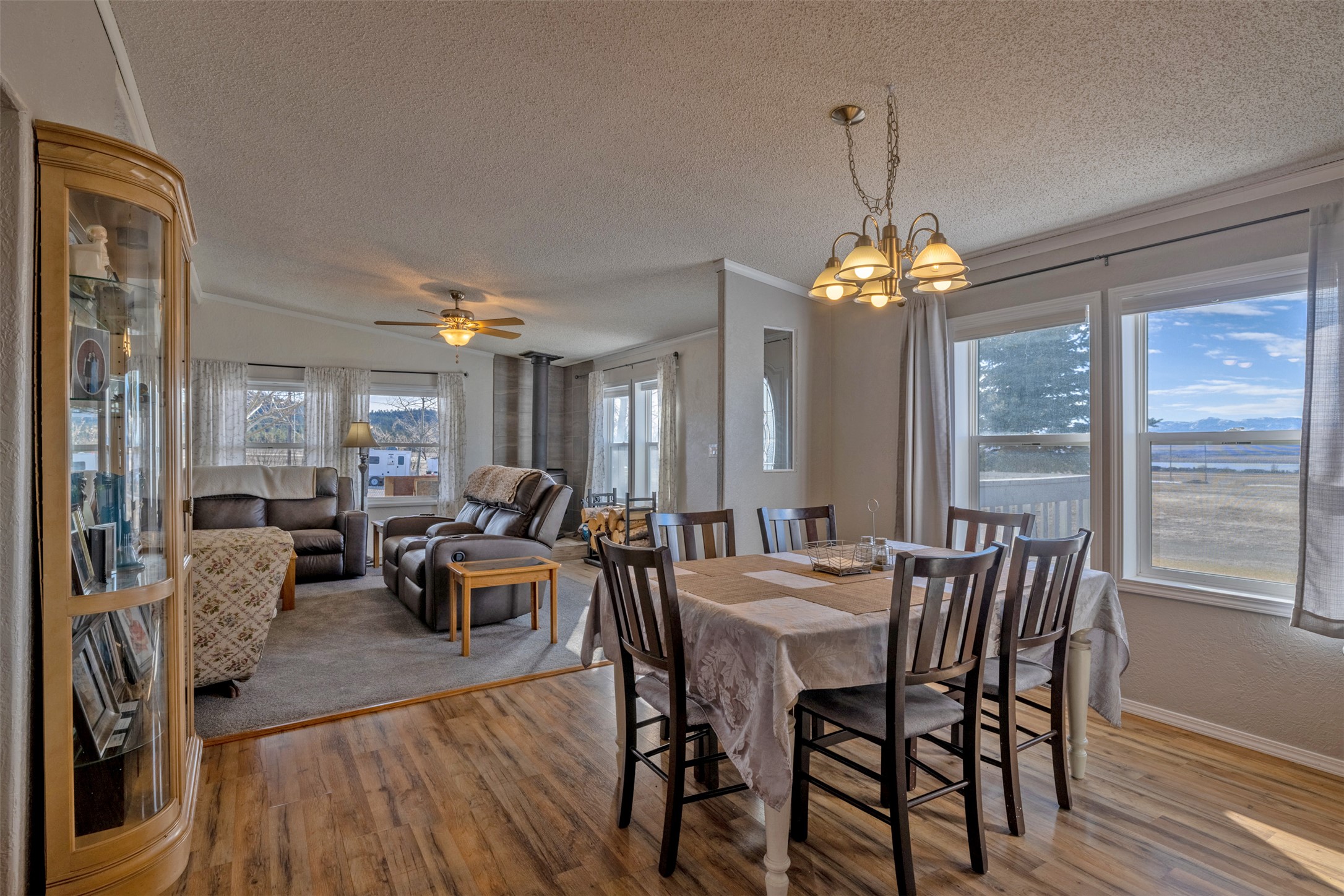 2824 Fantasy Road Property Photo 22