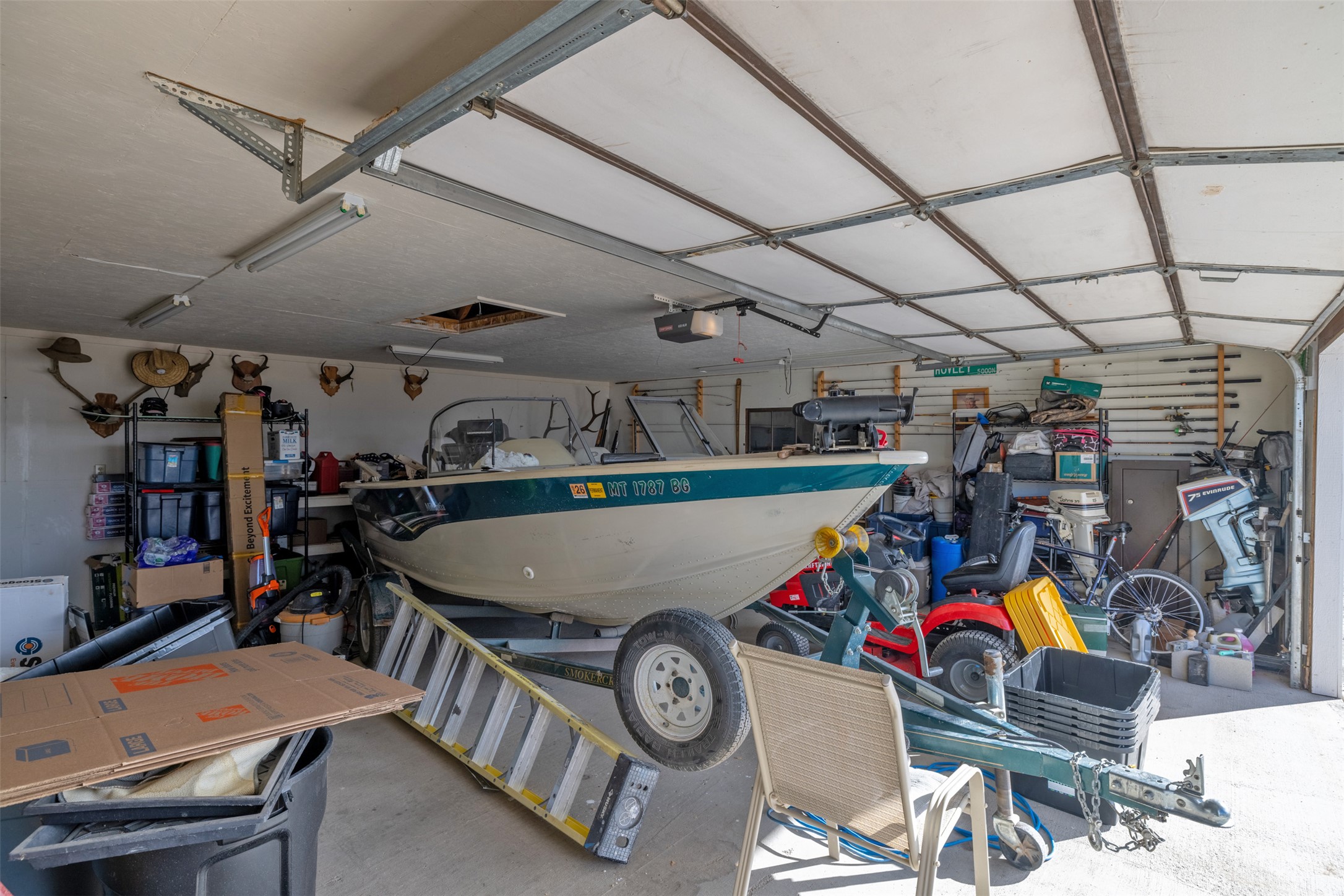 2824 Fantasy Road Property Photo 42